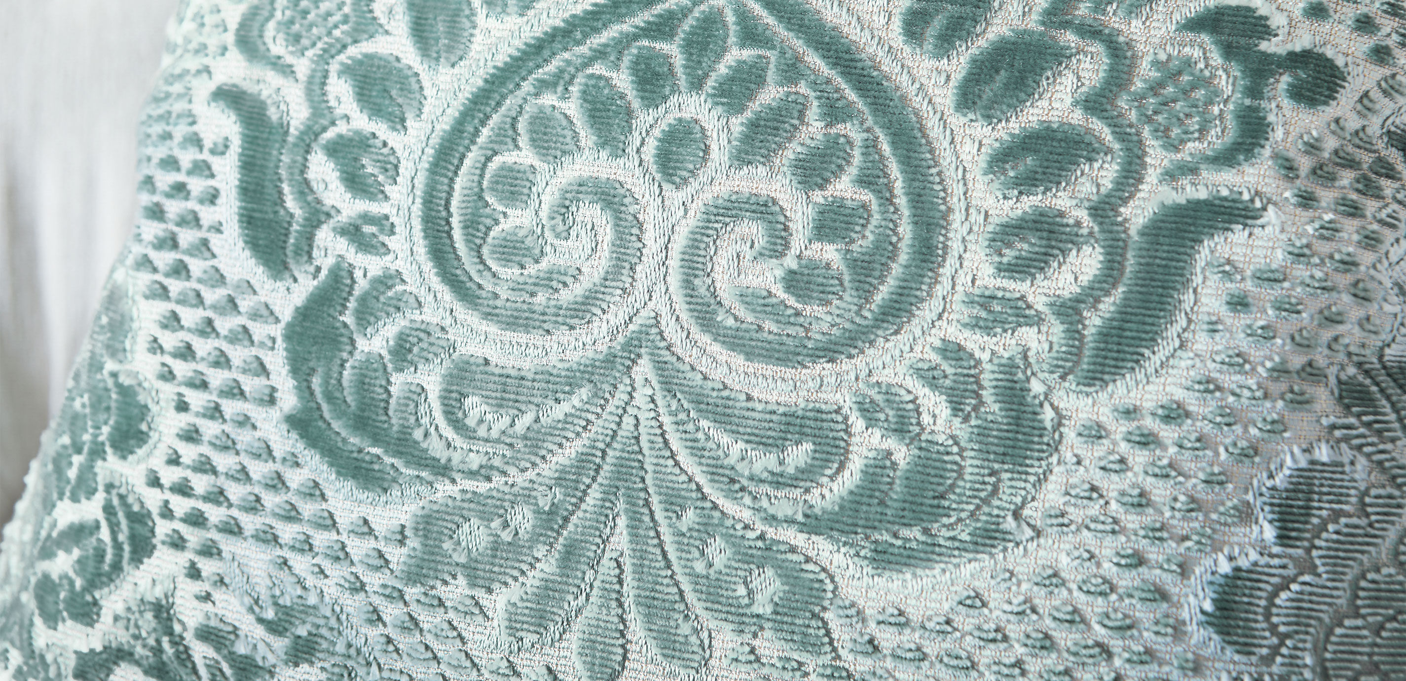 Modern Damask Silk Velvet Square Pillow_3