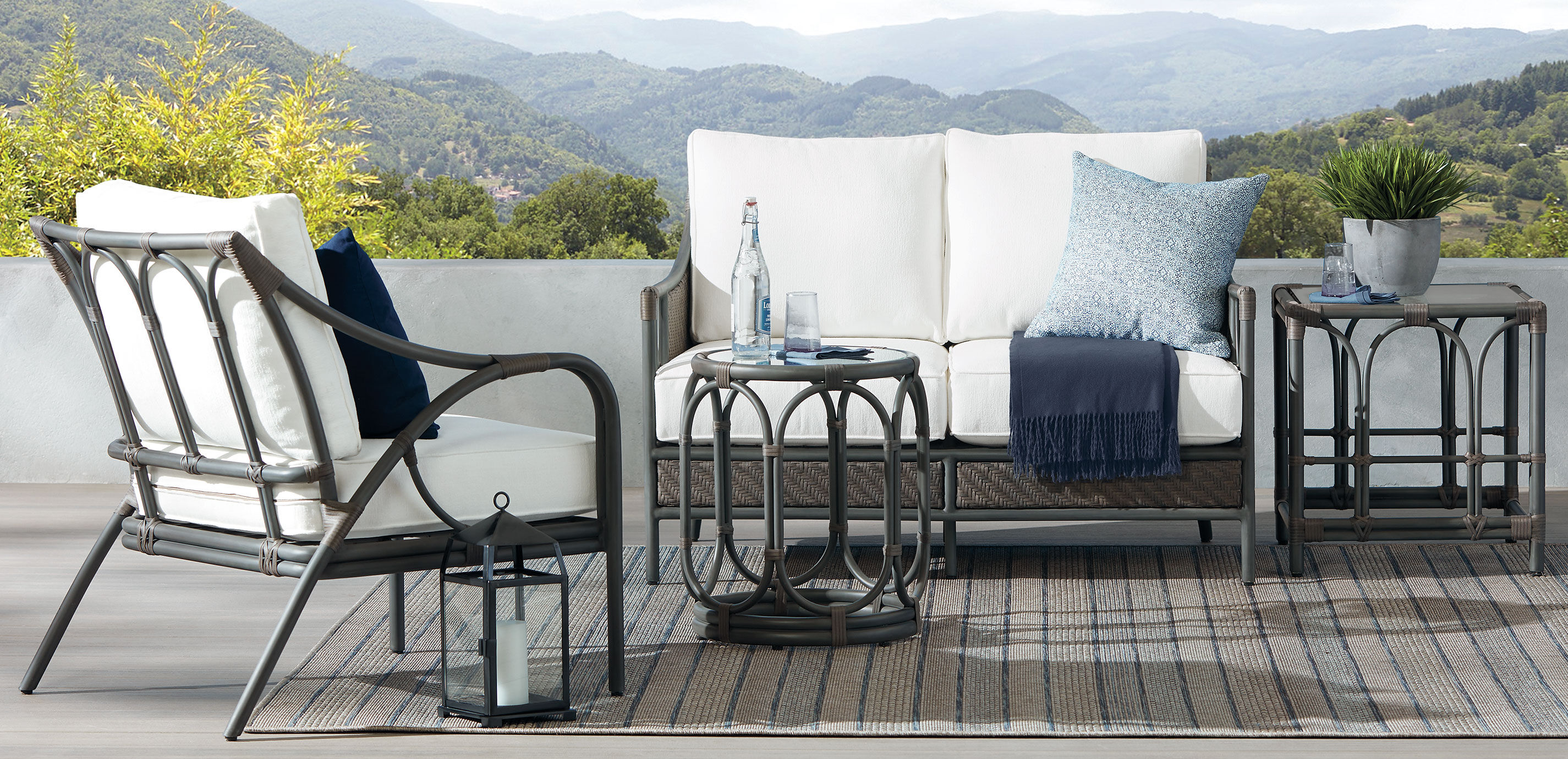 Cape Monaco Outdoor Accent Table_6