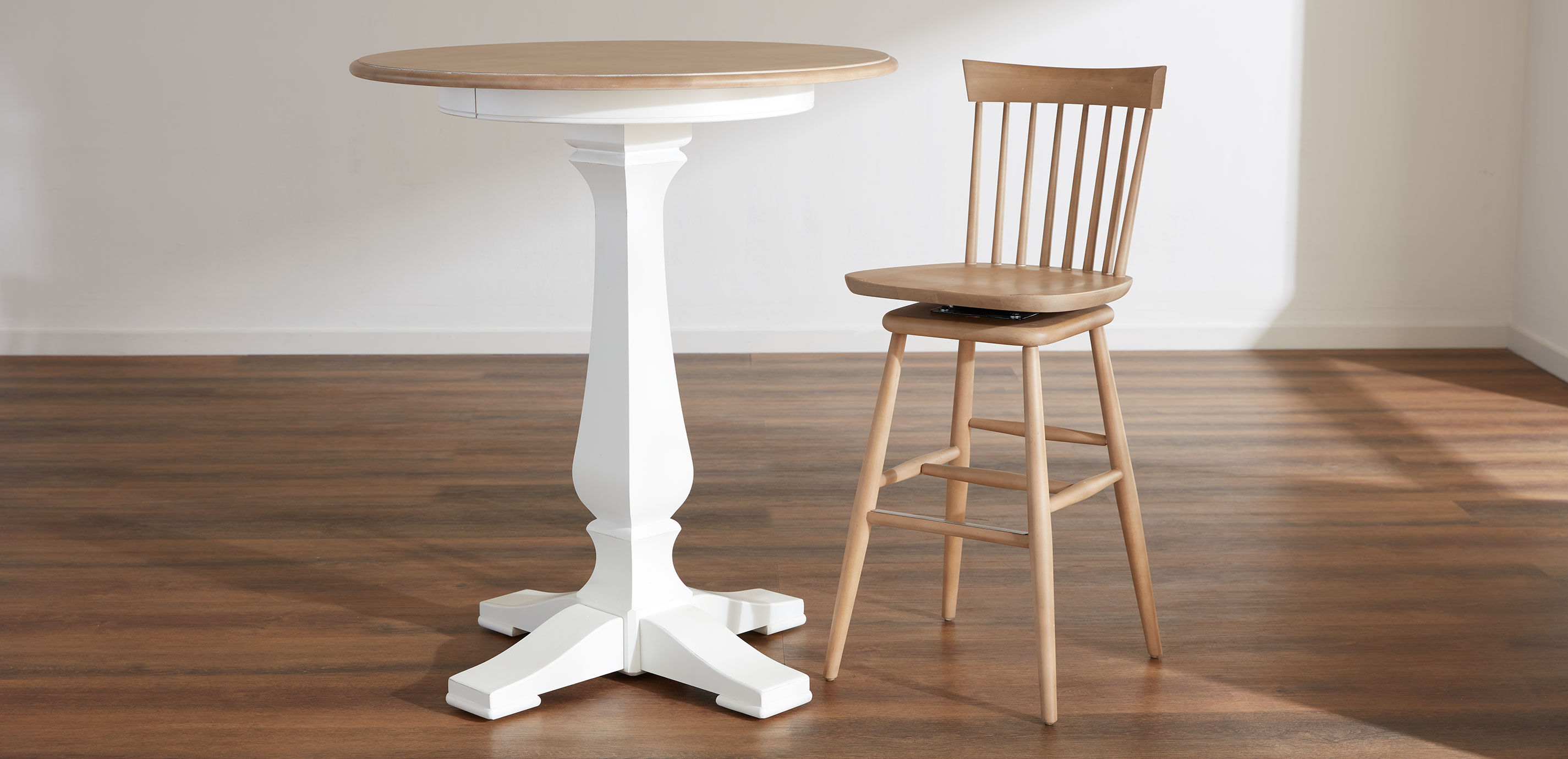 Berkshire Swivel Bar Stool_3