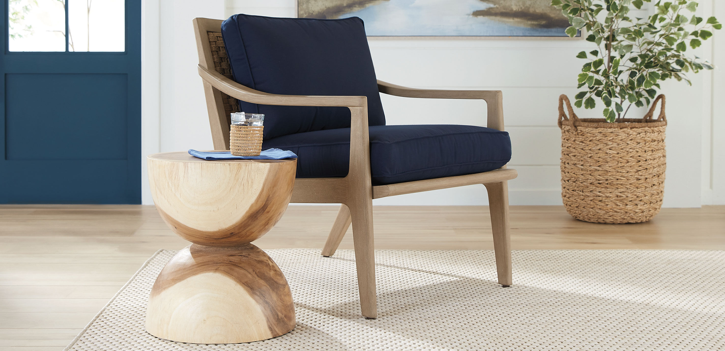 Davion Stool_11