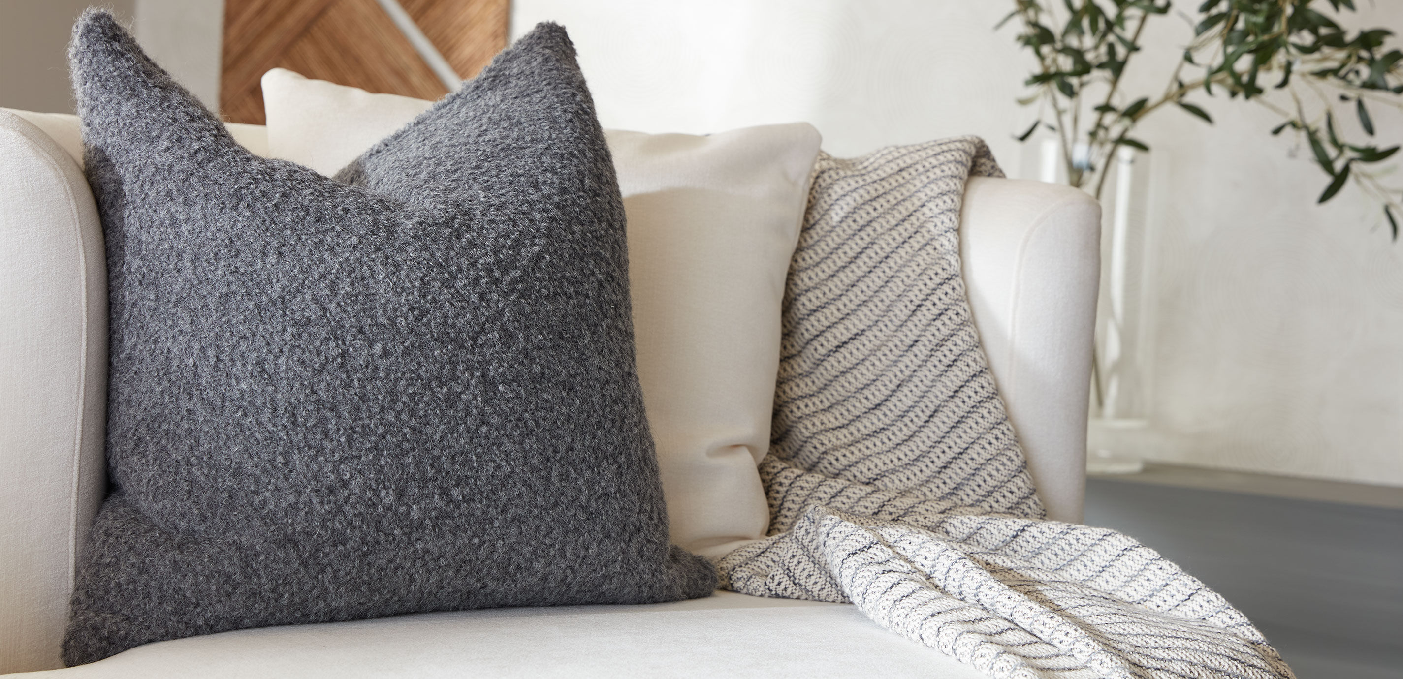 Quinn Alpaca Pillow_4