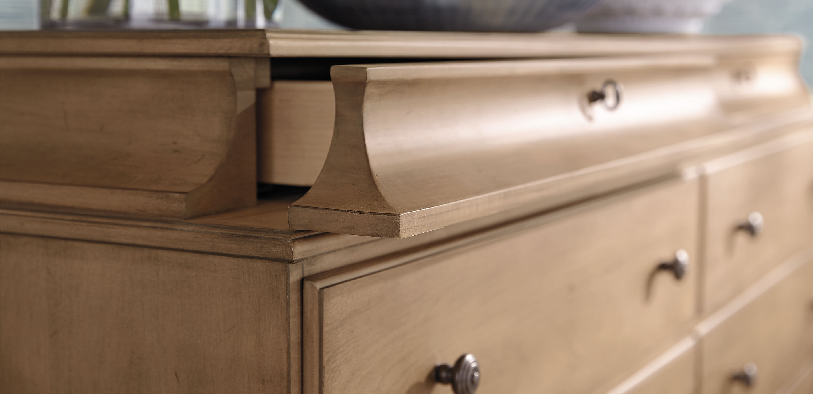 Leora Double Dresser_11