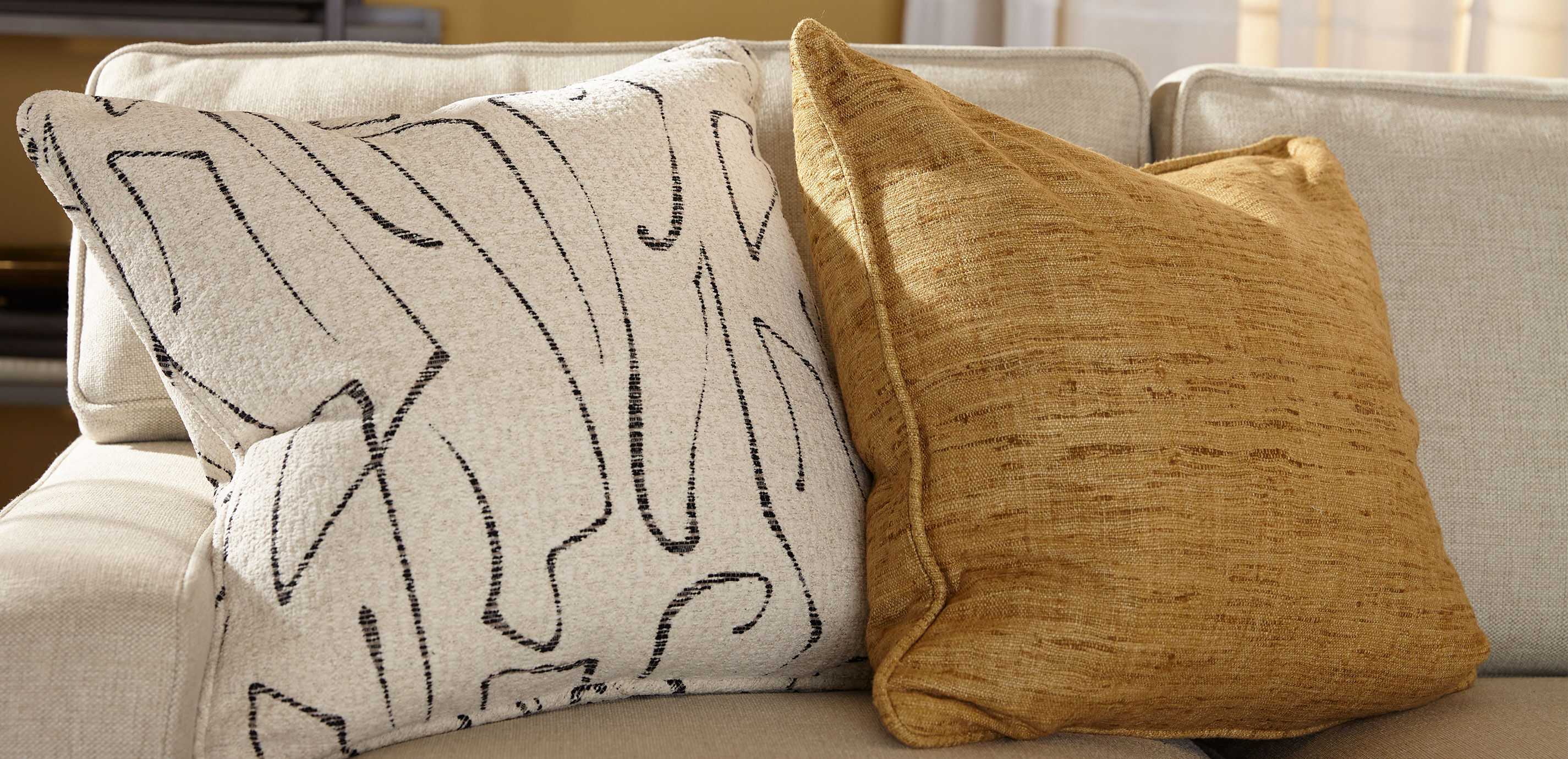 Raw Silk Pillow_1