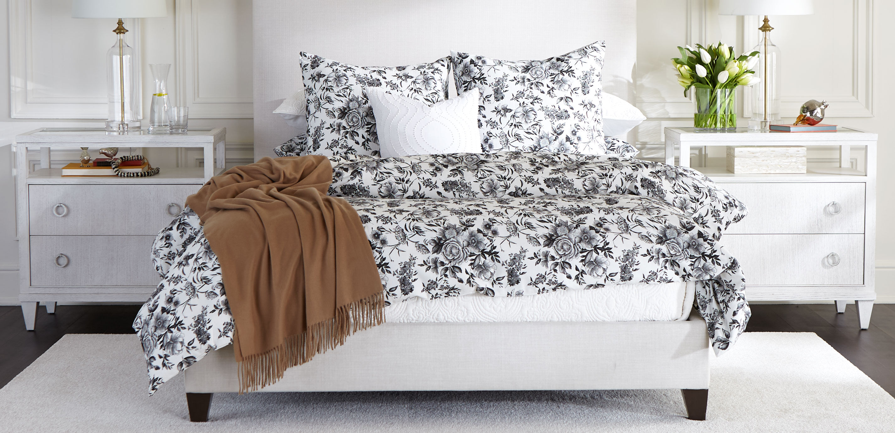 Black & White Printed Euro Sham_3