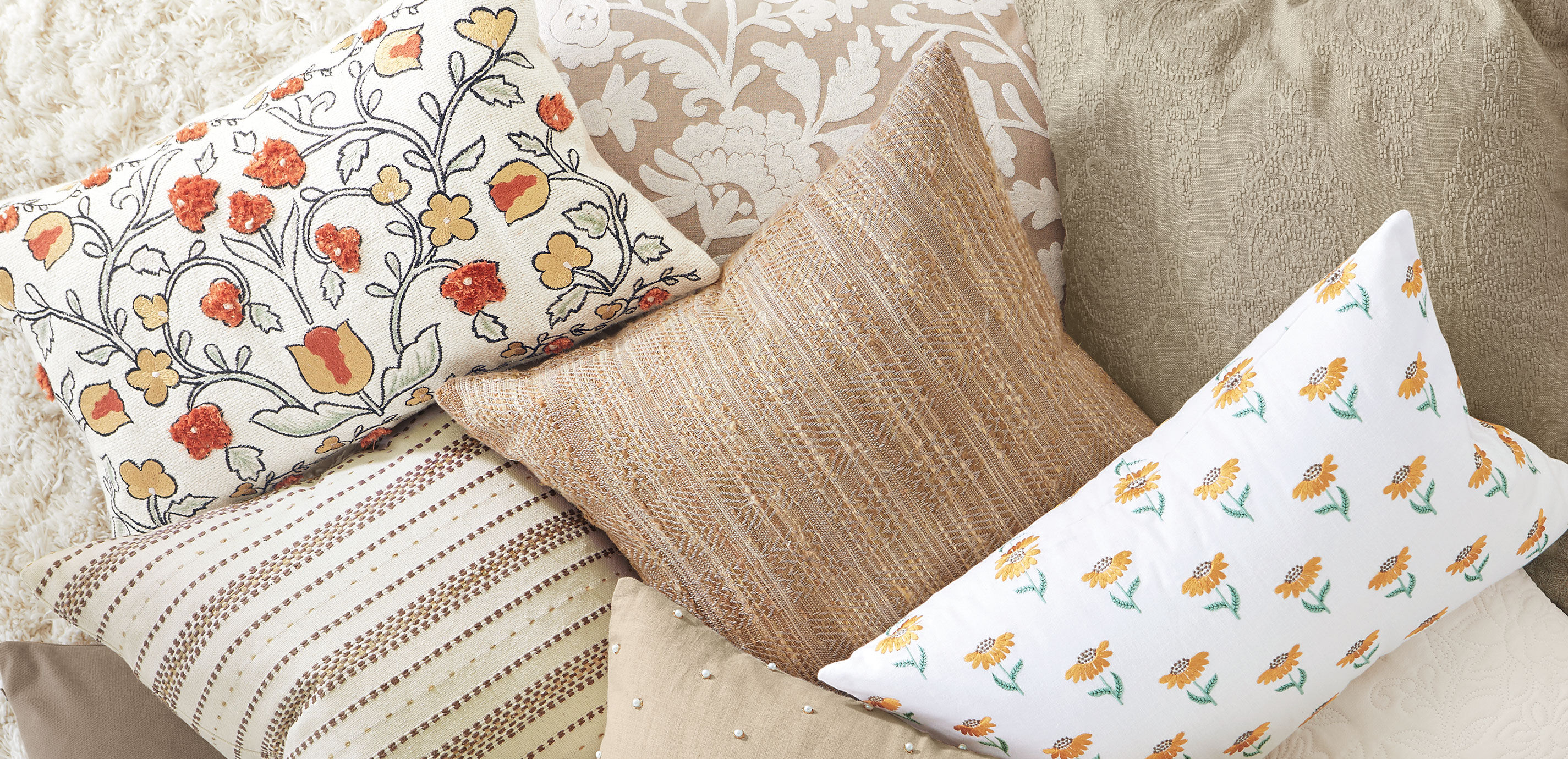Embroidered Chandelier Pillow_8