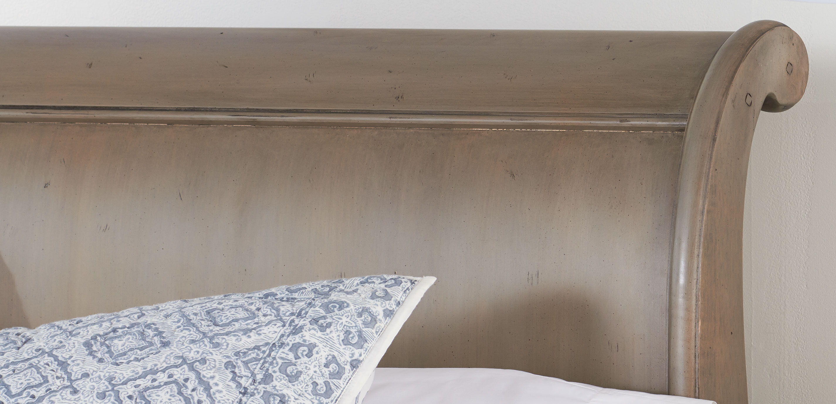 Chlo&eacute; Bed_6