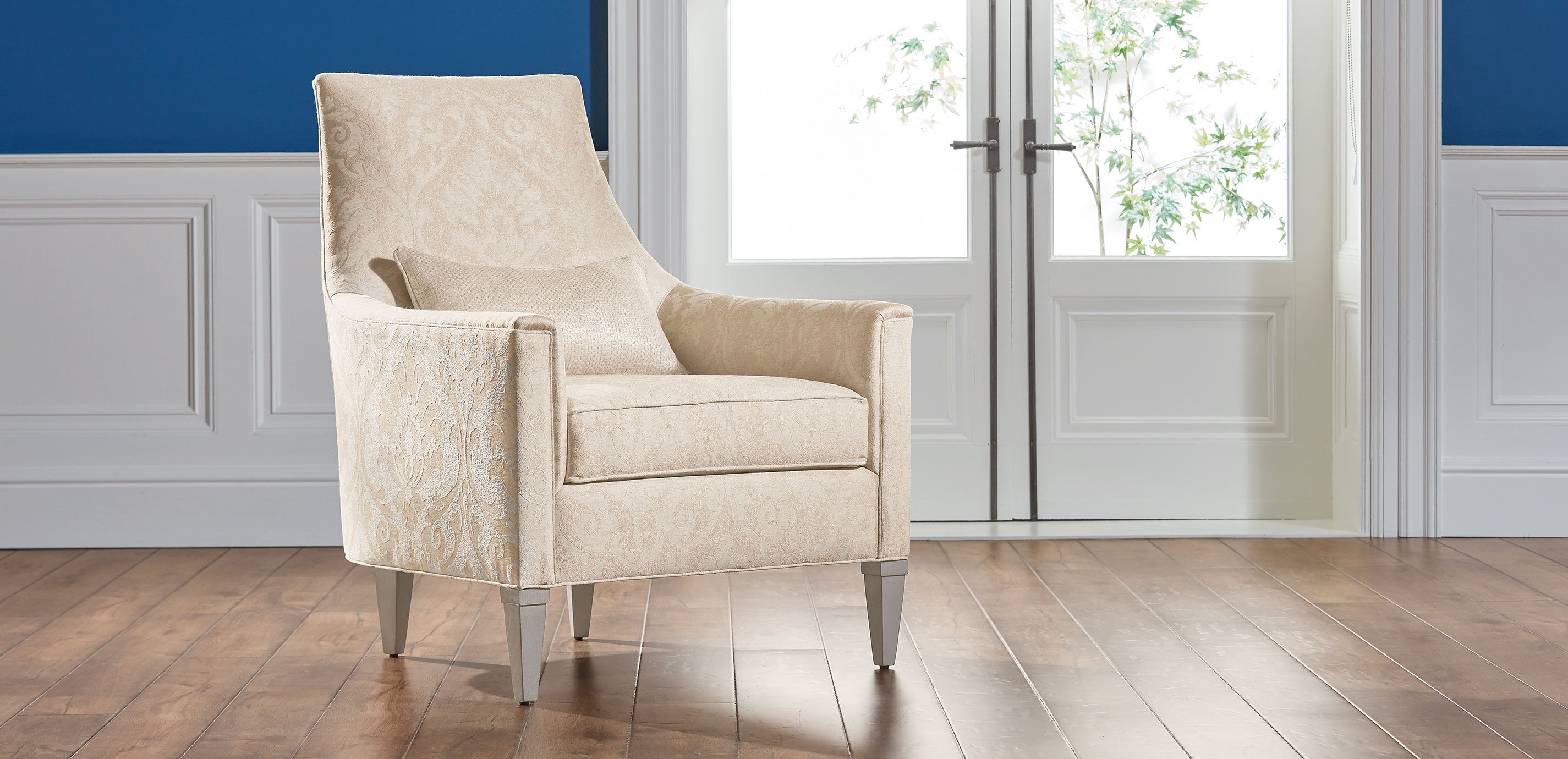 Rhea Accent Chair