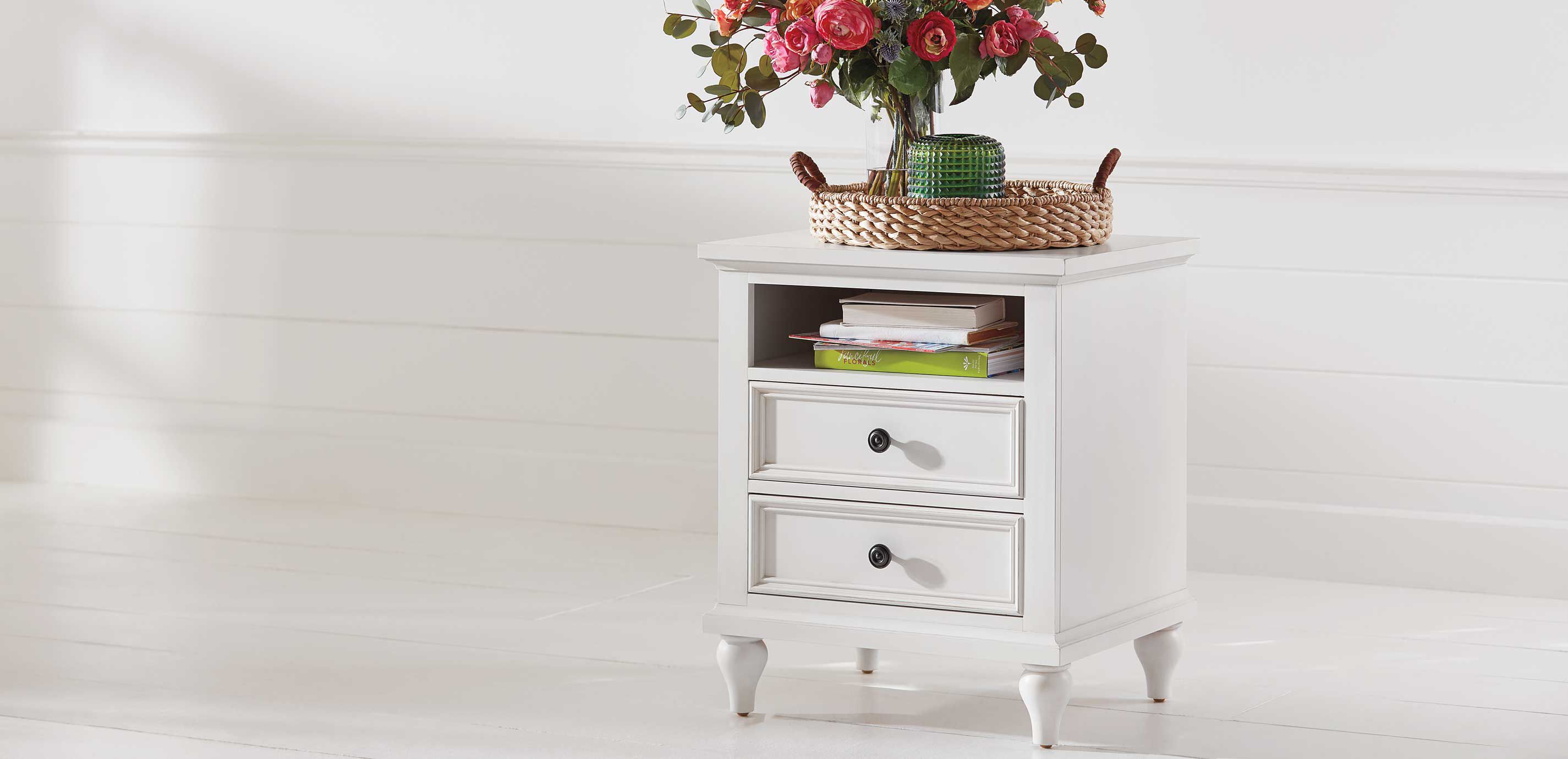 Reagan Small Night Table_7