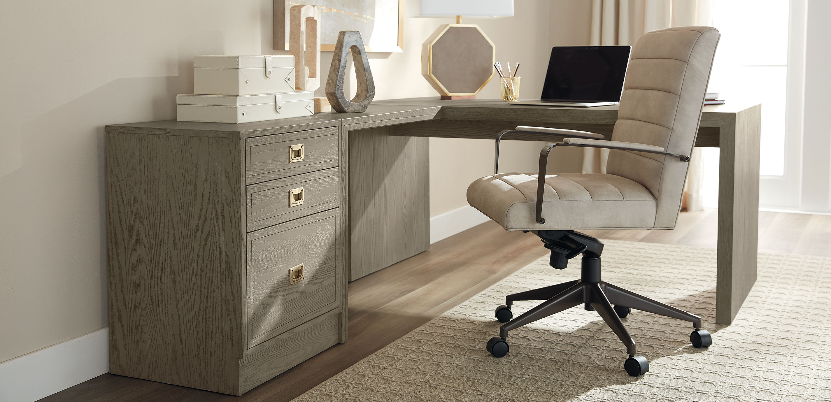 Callum Small Office Island_1