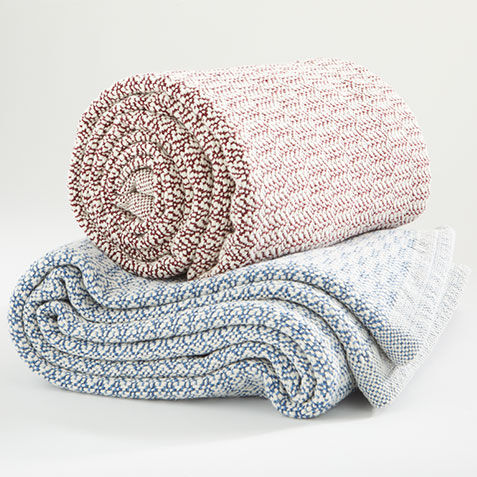 Nantucket Cotton-Blend Throw Product Tile Hover Image 031767MST