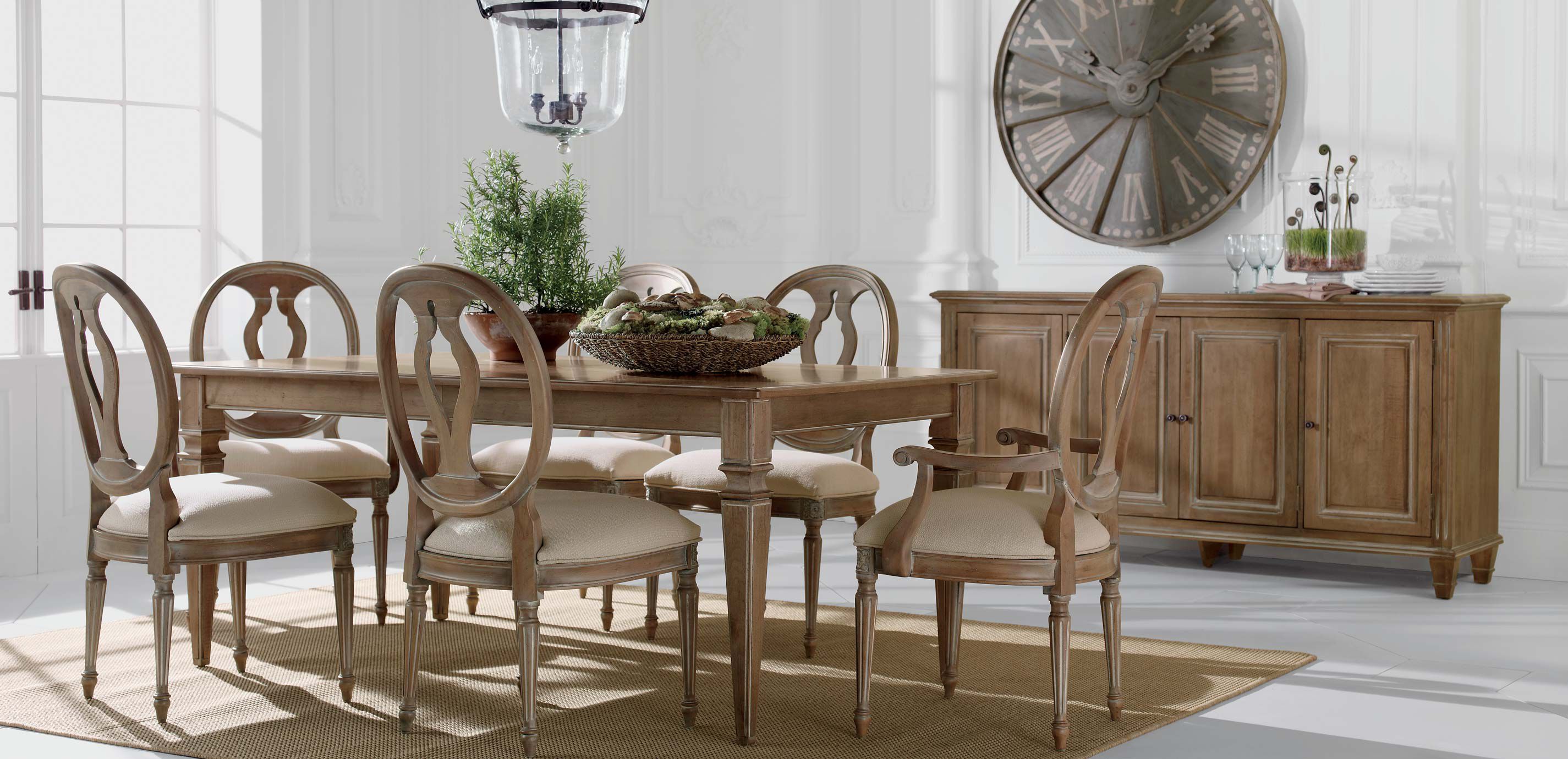 Margaux Armchair_2