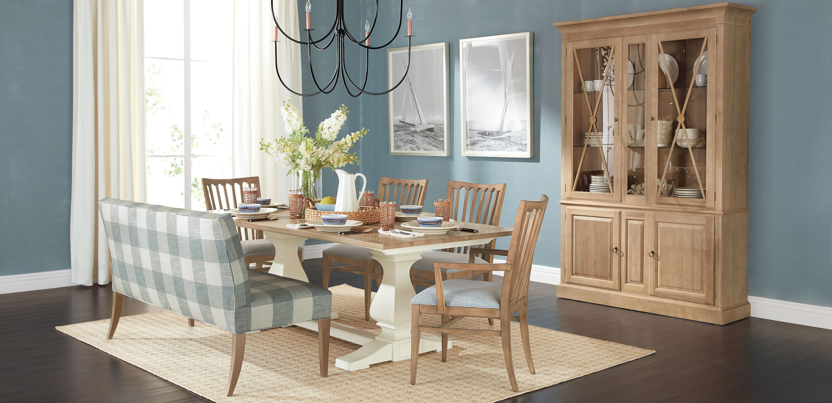 Davos Tall Display Cabinet with Glass Doors_11