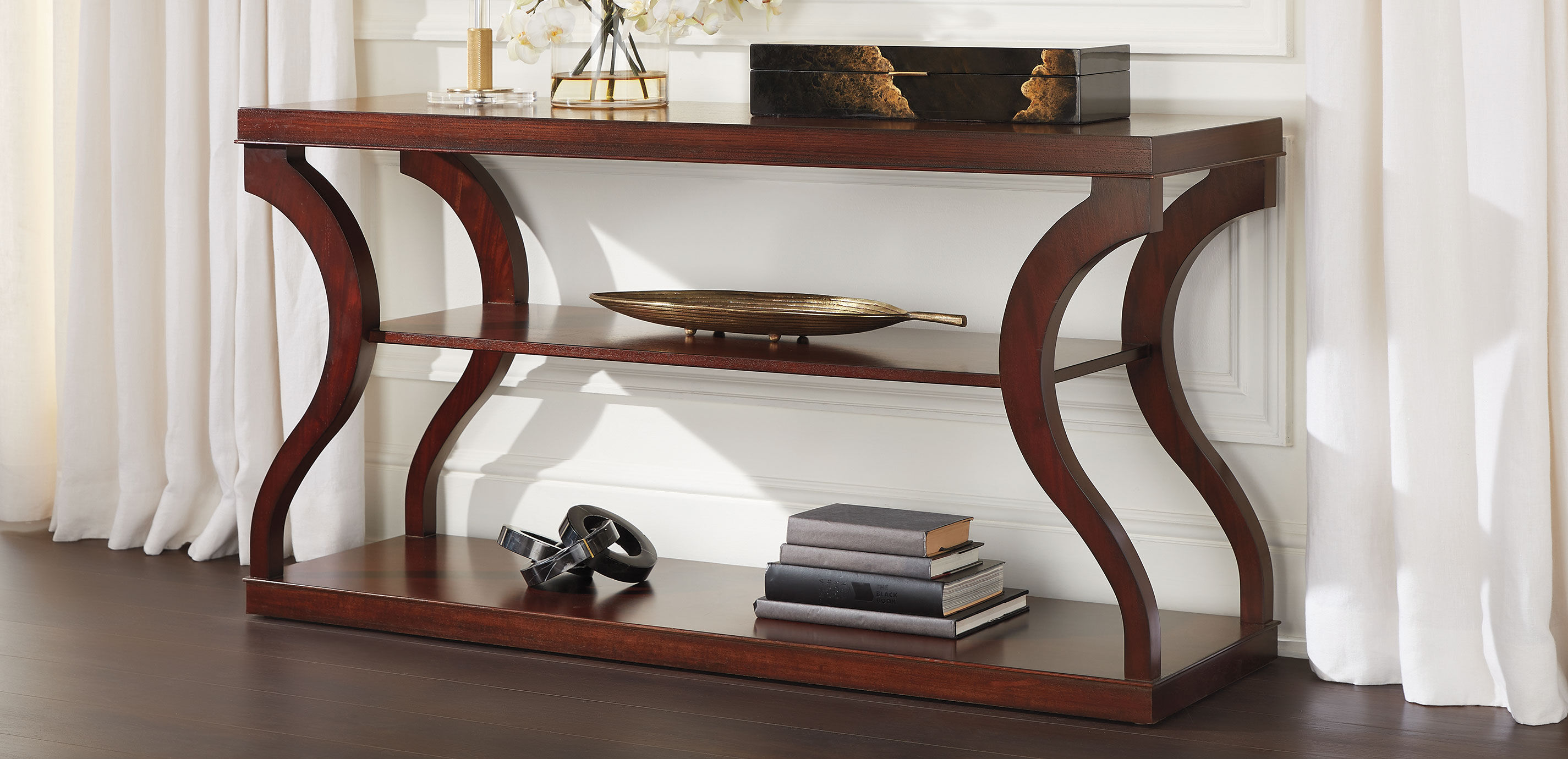 Donatella Console, Dark Sable_3