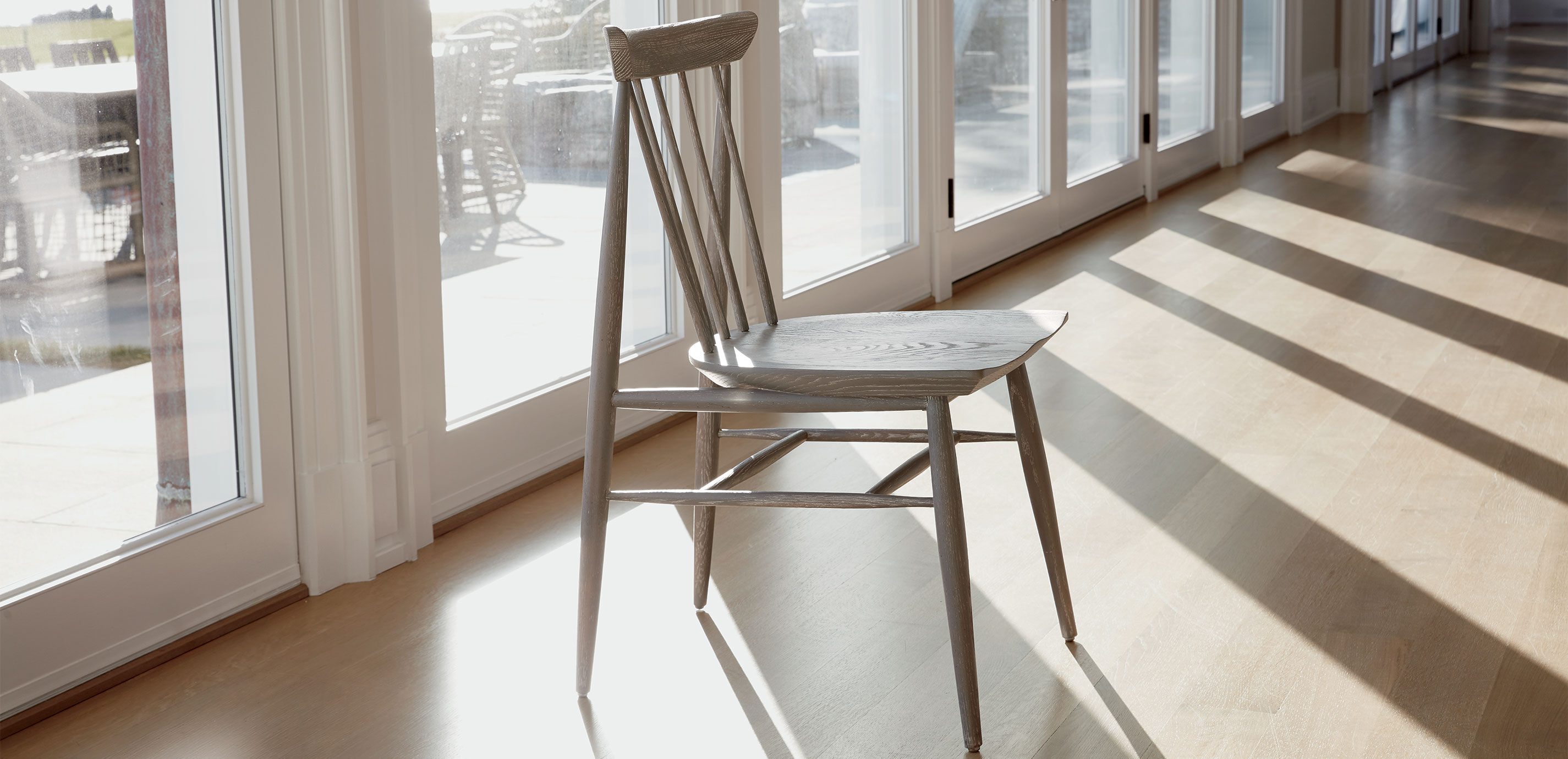 Milton Modern Windsor Chair