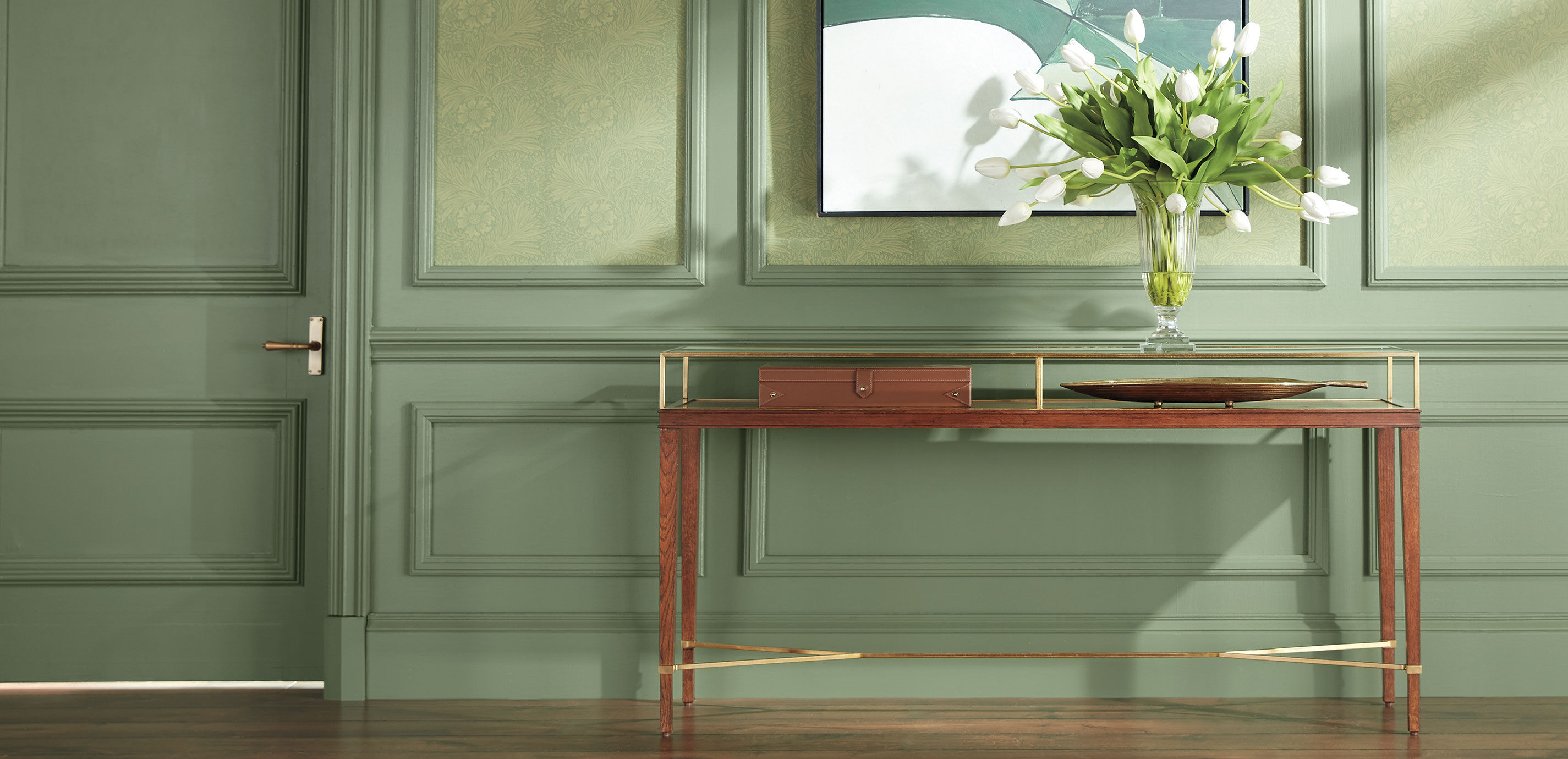 Nadia Console_11