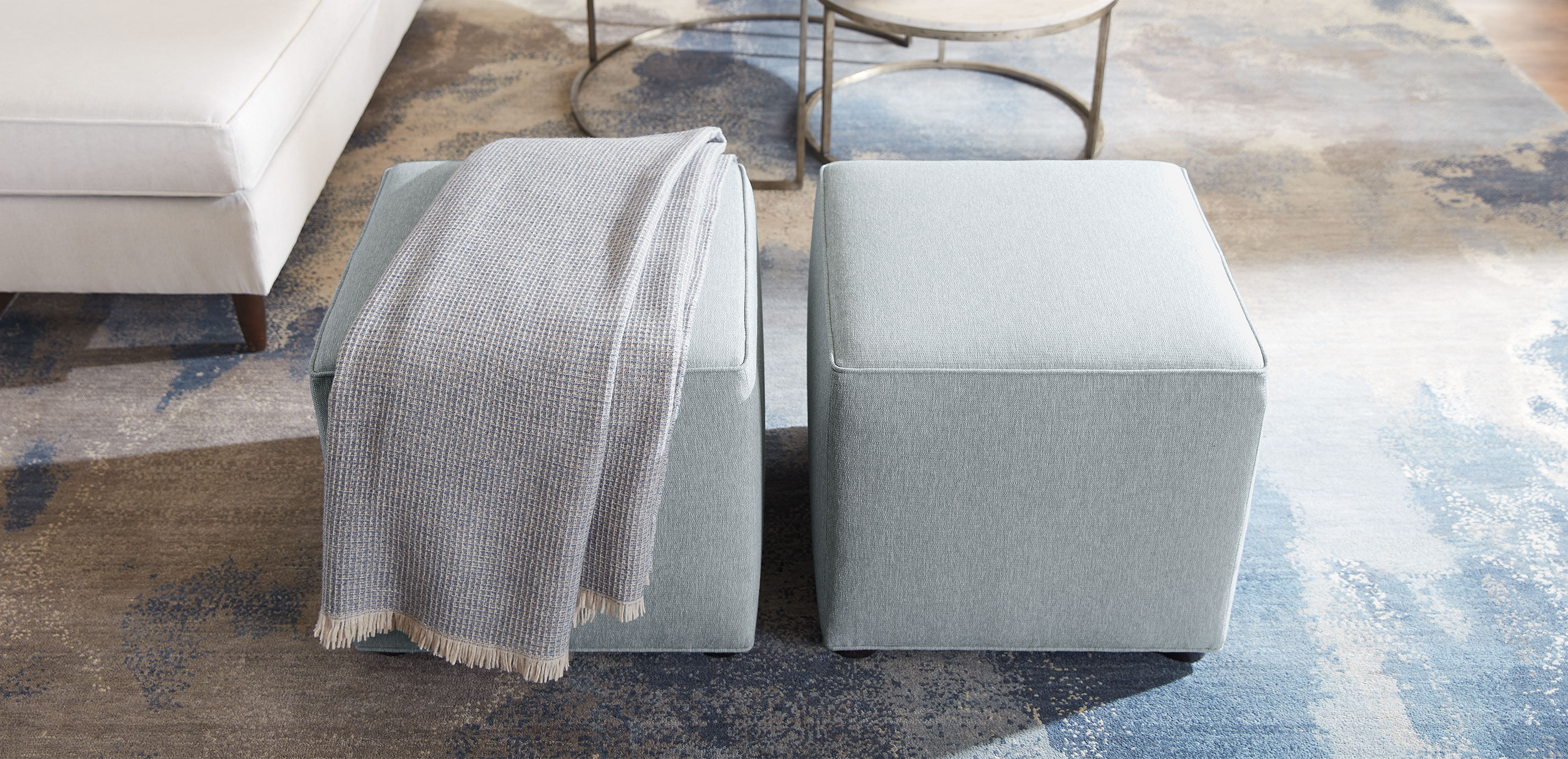 Dacian Cube Ottoman_2