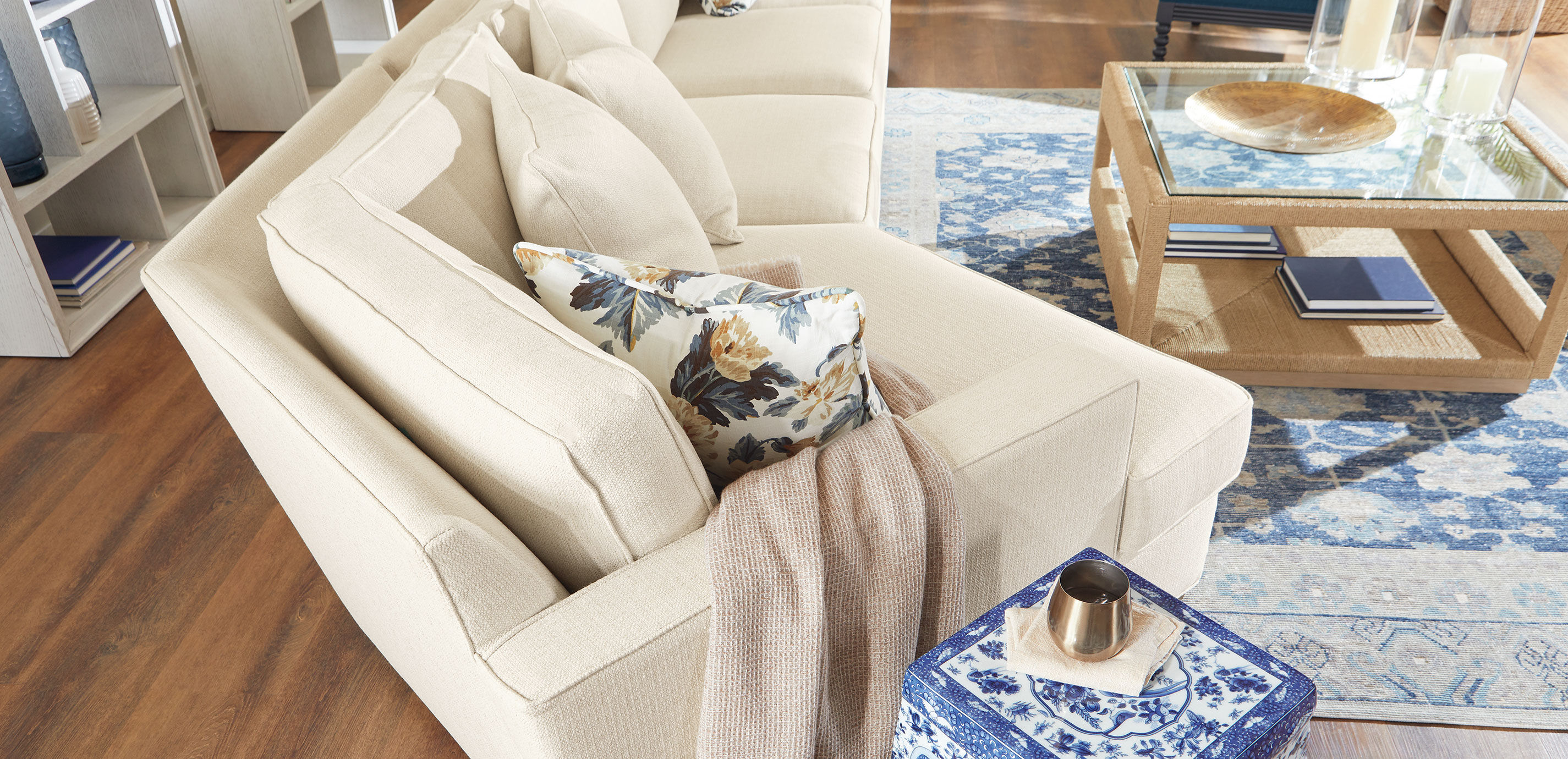 Spencer Track-Arm Two-Piece Sectional with Square Cuddle Chaise_5