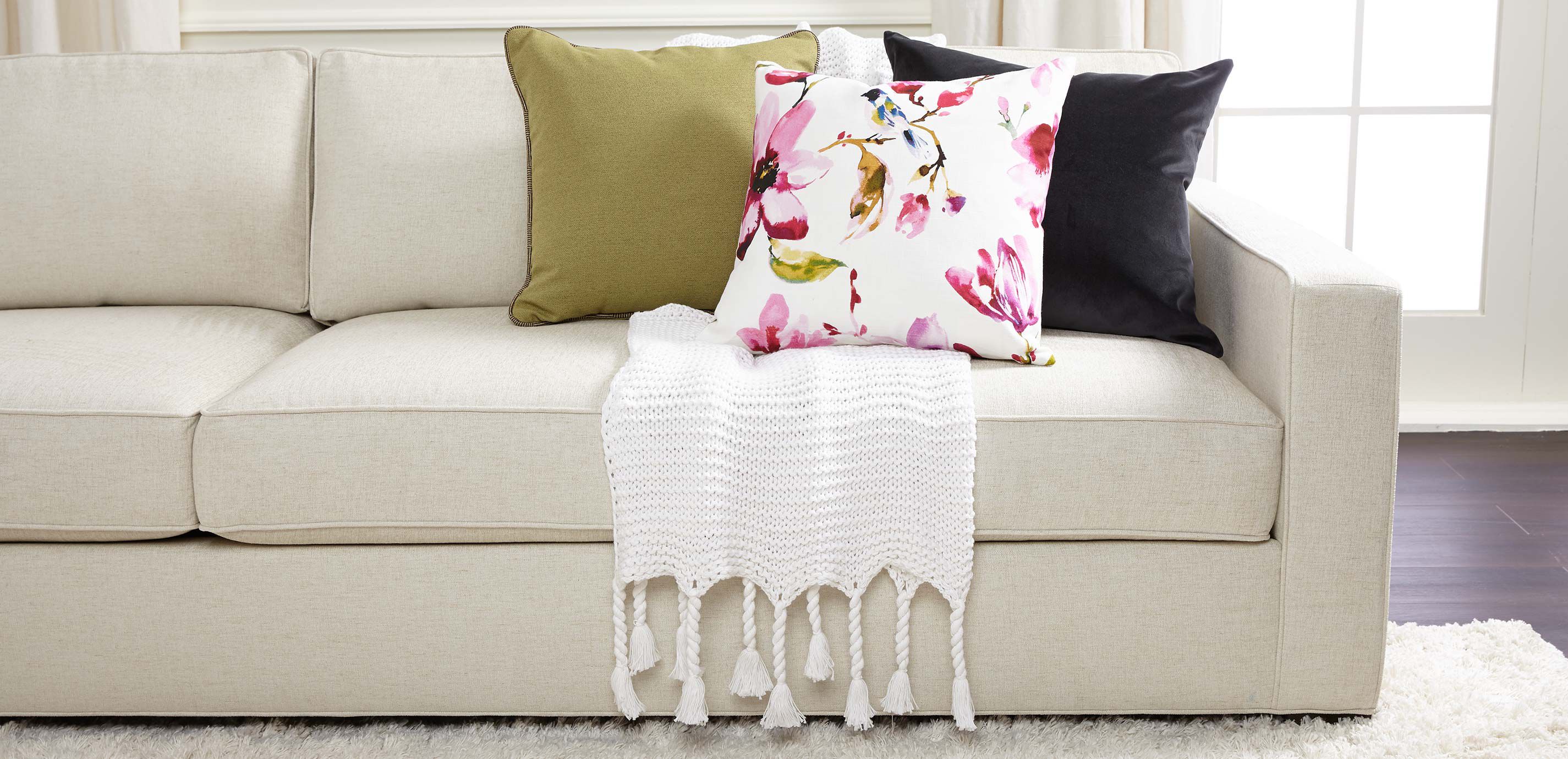 Velvet Square Pillow_5