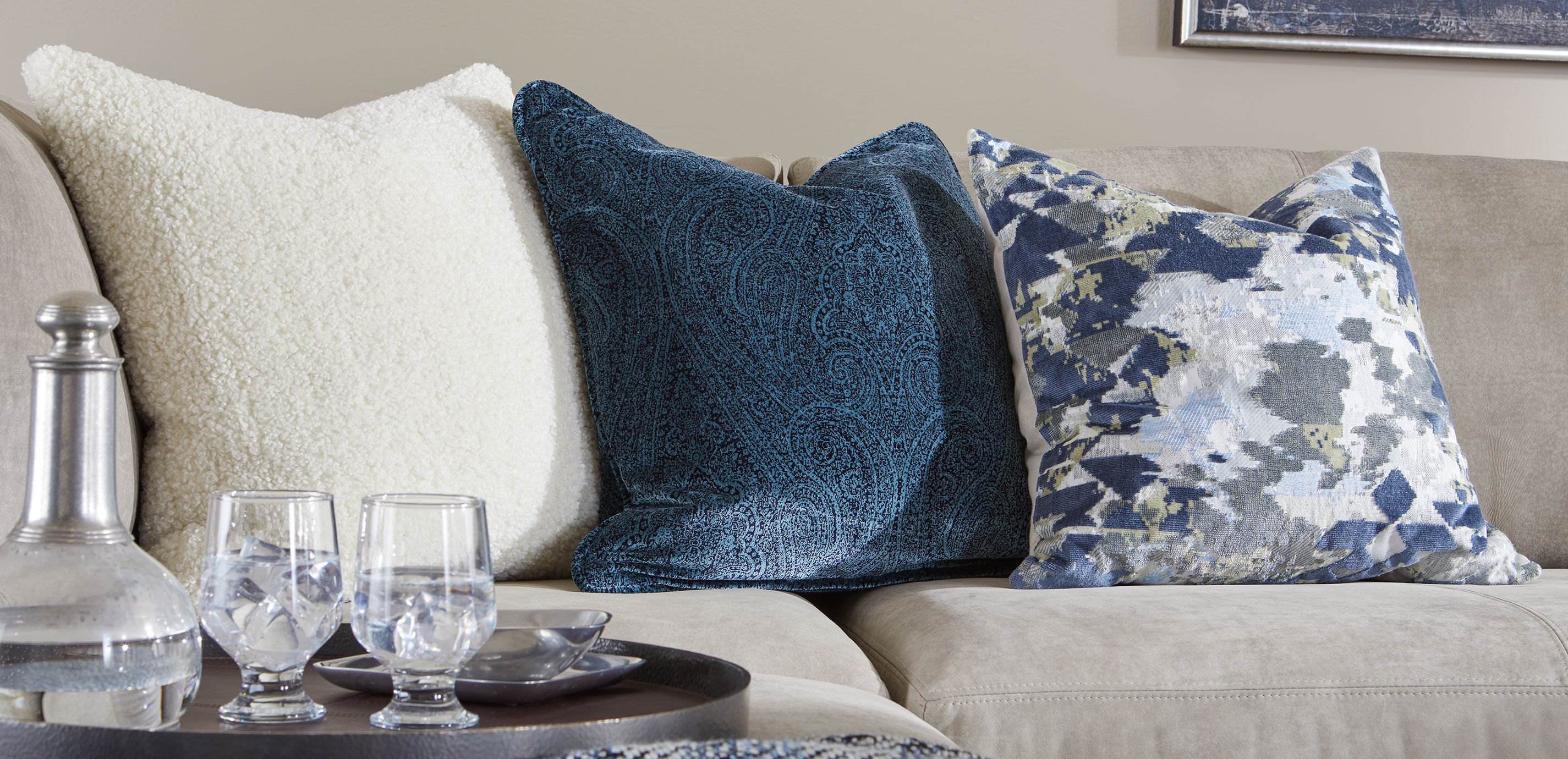 Mixed Blue Abstract Pillow_6