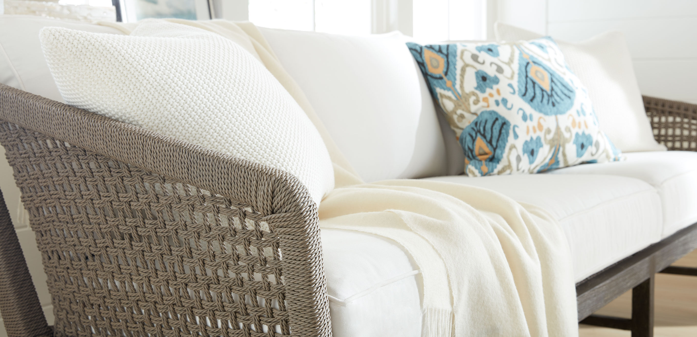 Viscaya Outdoor Sofa_5