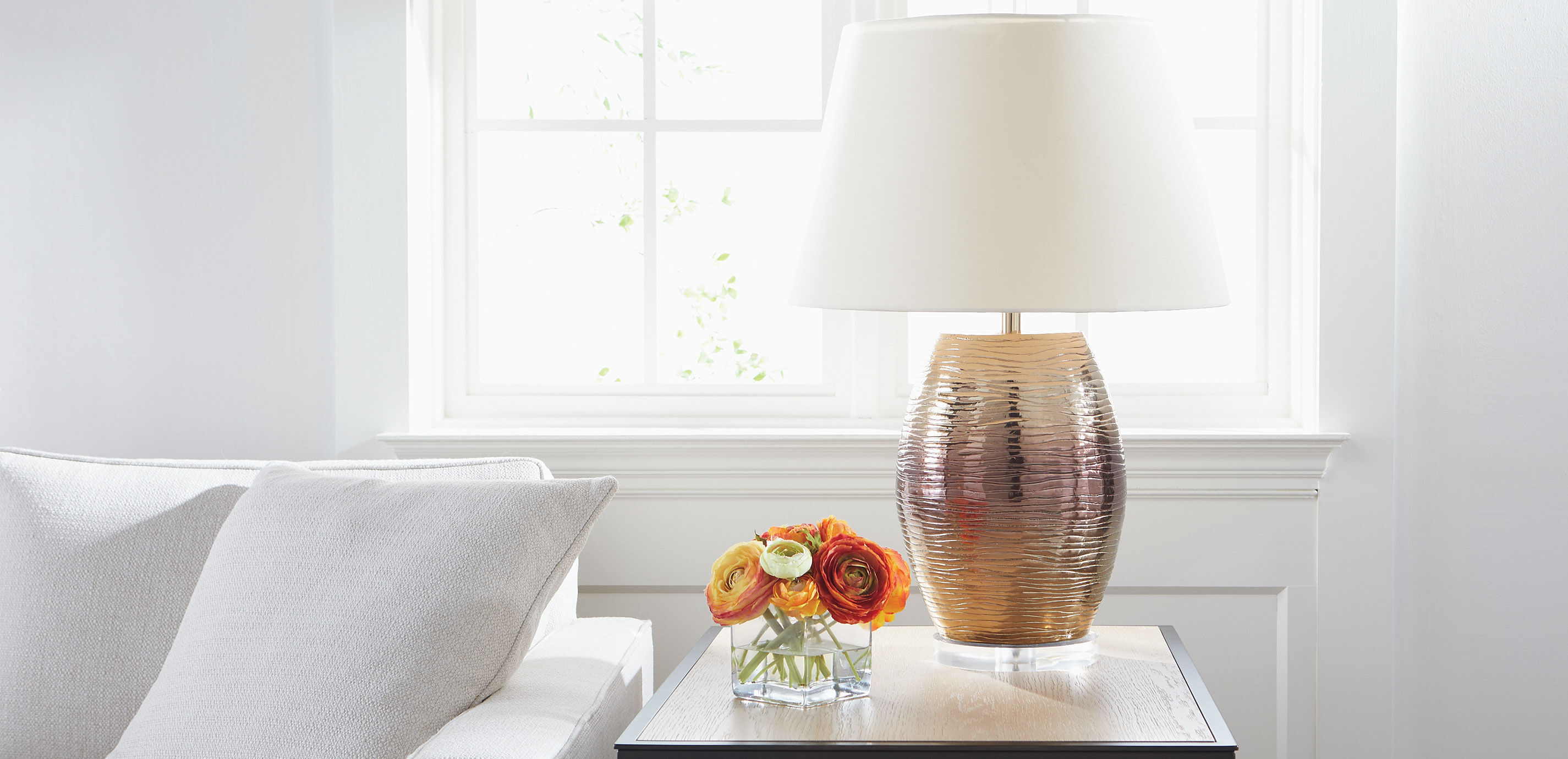 Gavin Metal Table Lamp_4