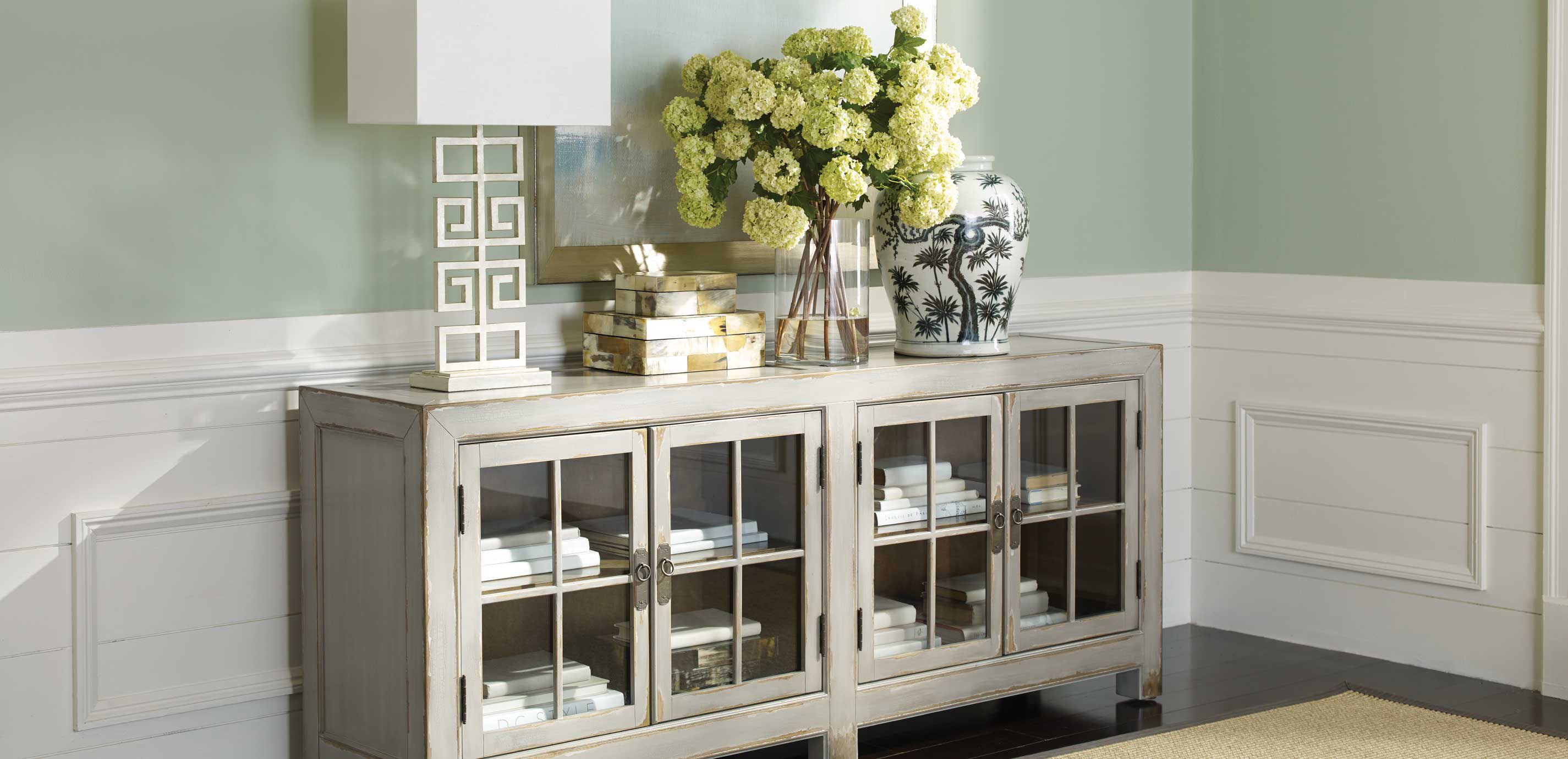 Ming Media Cabinet_10