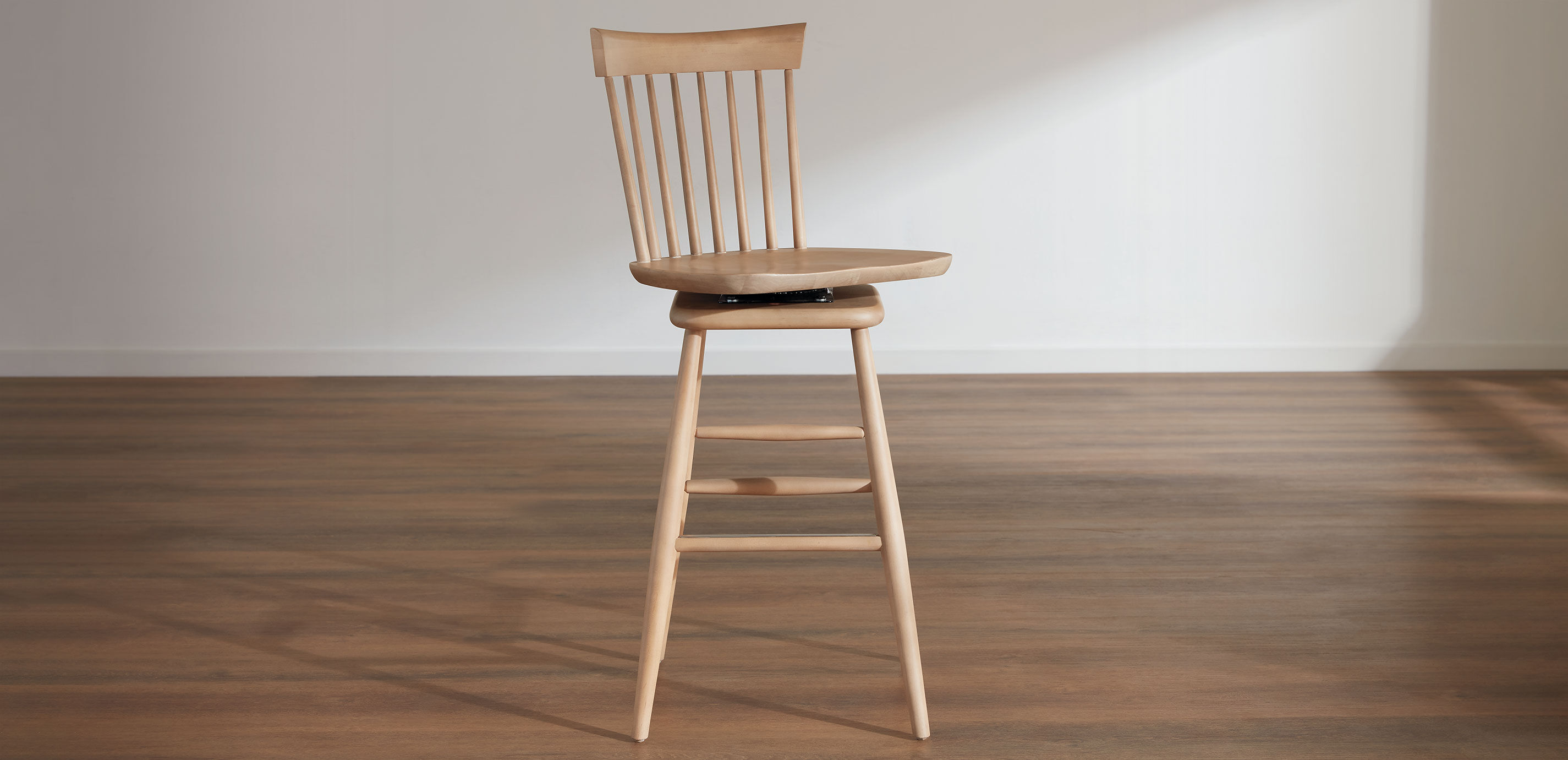 Berkshire Swivel Bar Stool