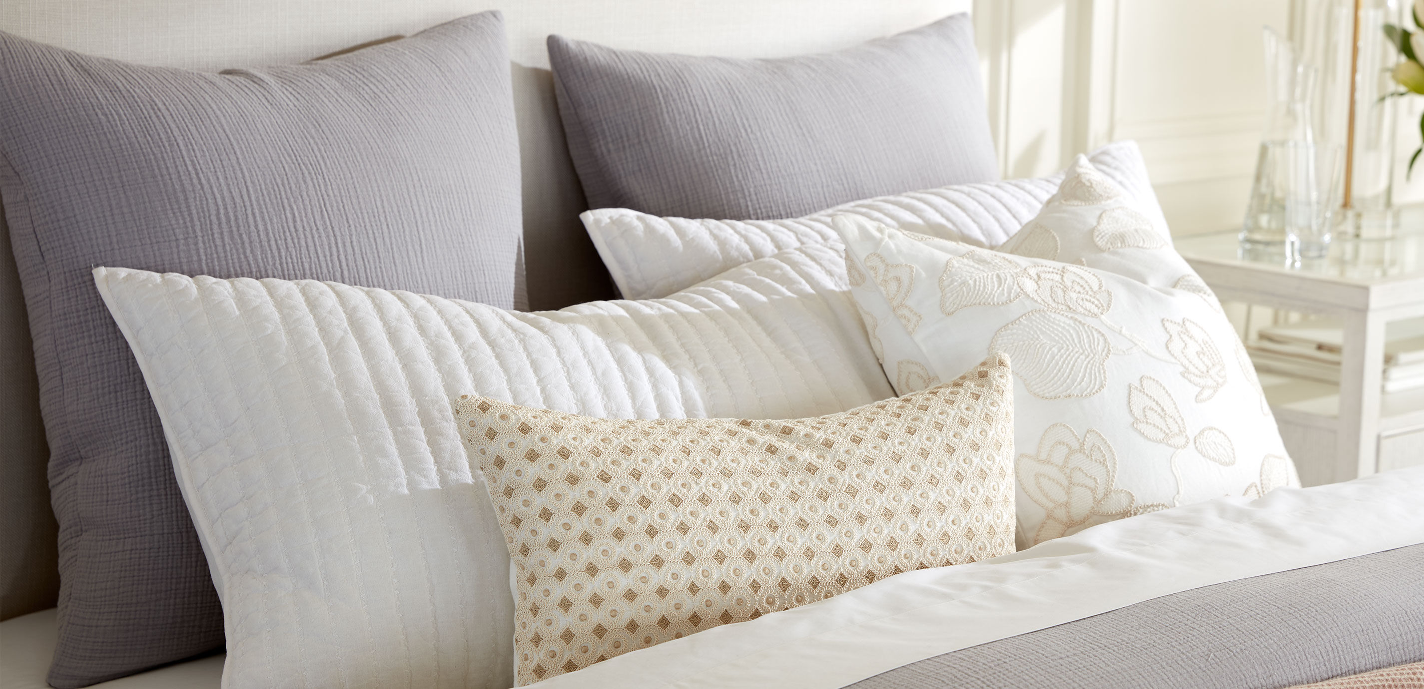 Corded Swirl 100% Linen Lumbar Pillow_2