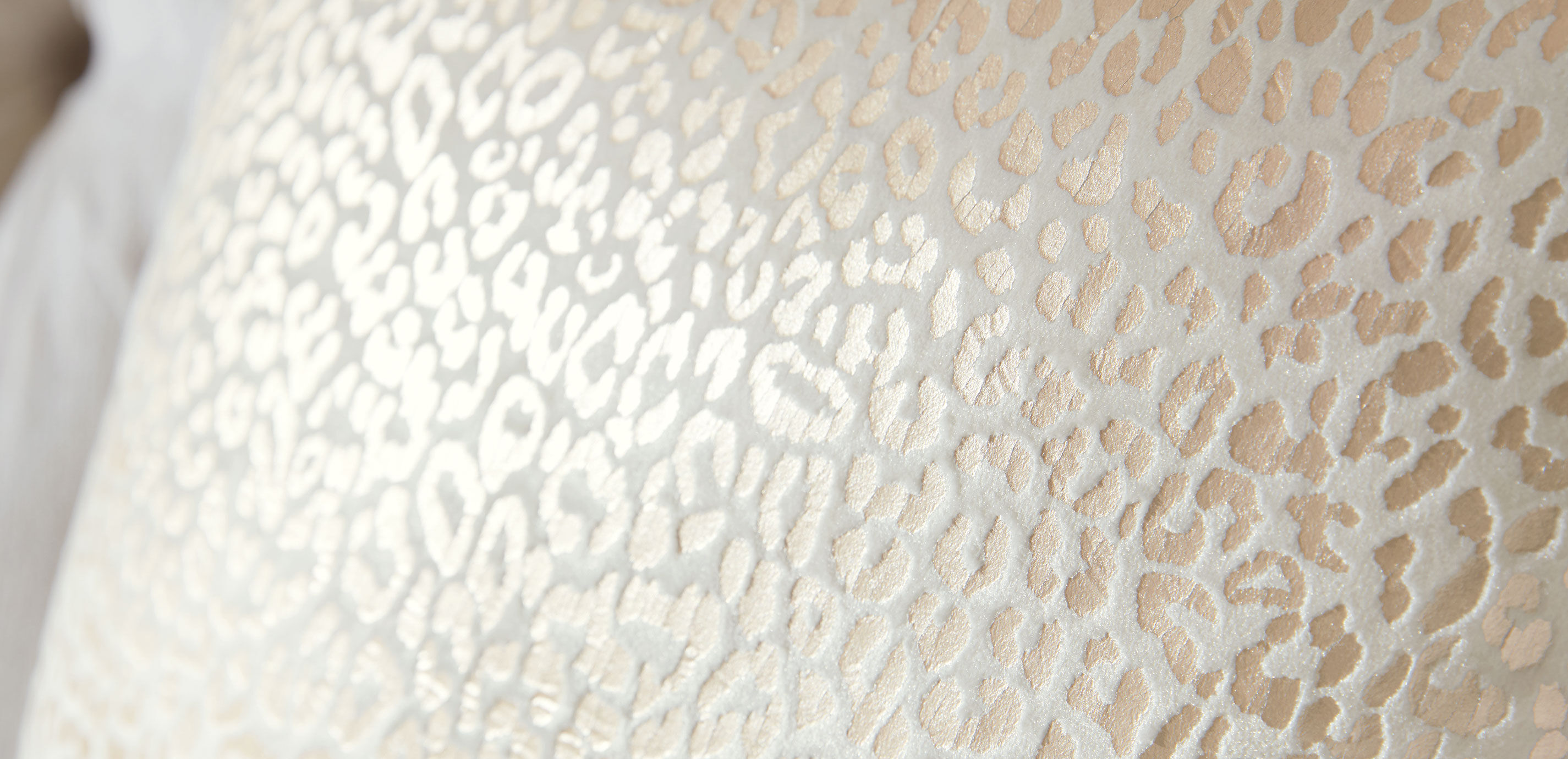 Gold Foil Leopard Velvet Pillow_1