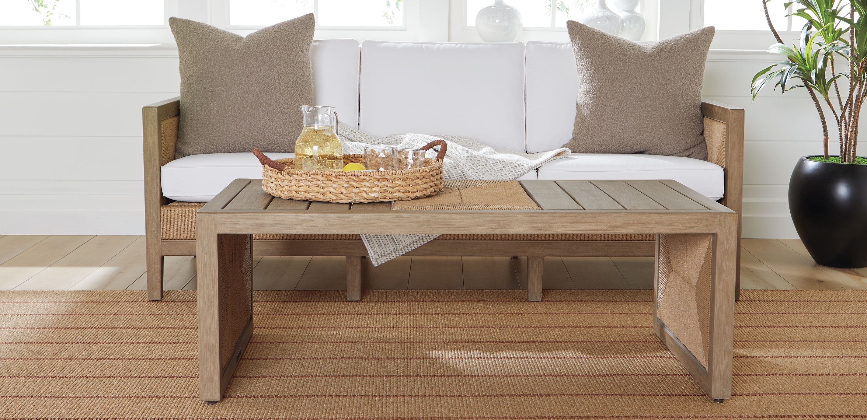 Mylos Outdoor Sofa_4