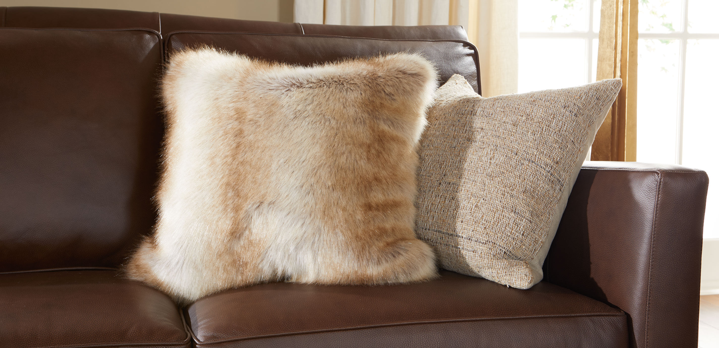 Woven Silk Pillow_5