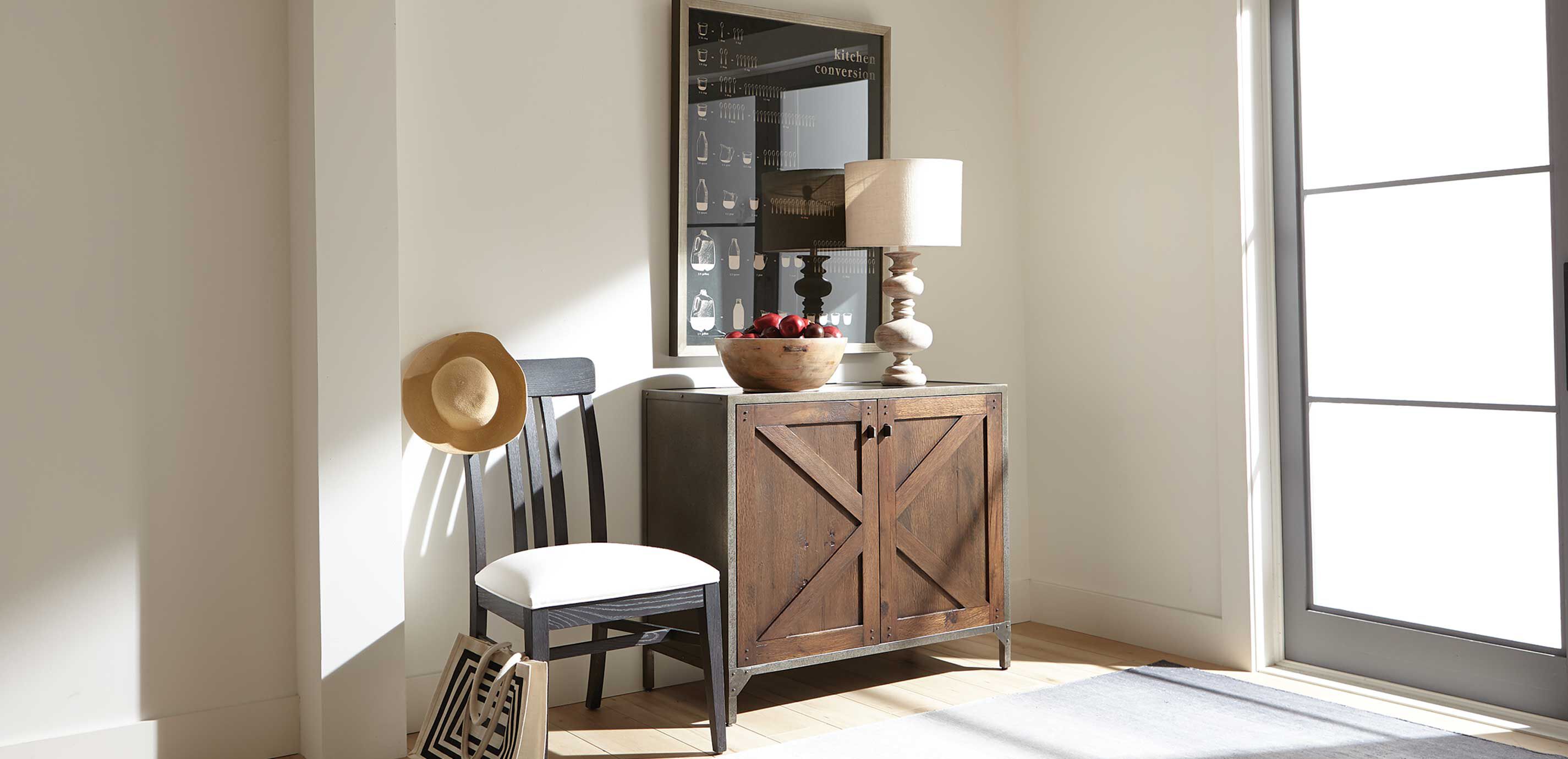 Leeka Turned Baluster Table Lamp_1