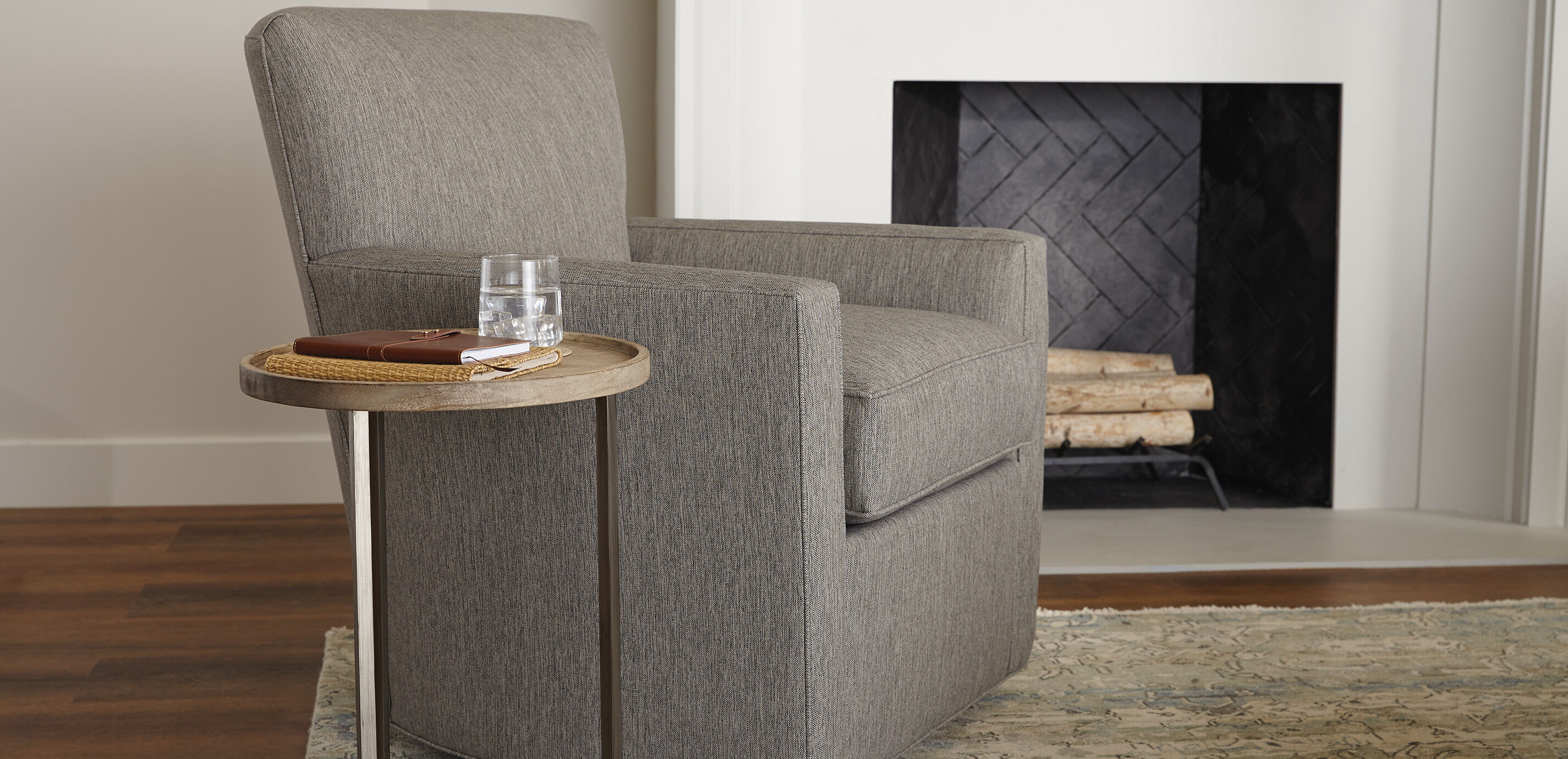 Turner Swivel Chair