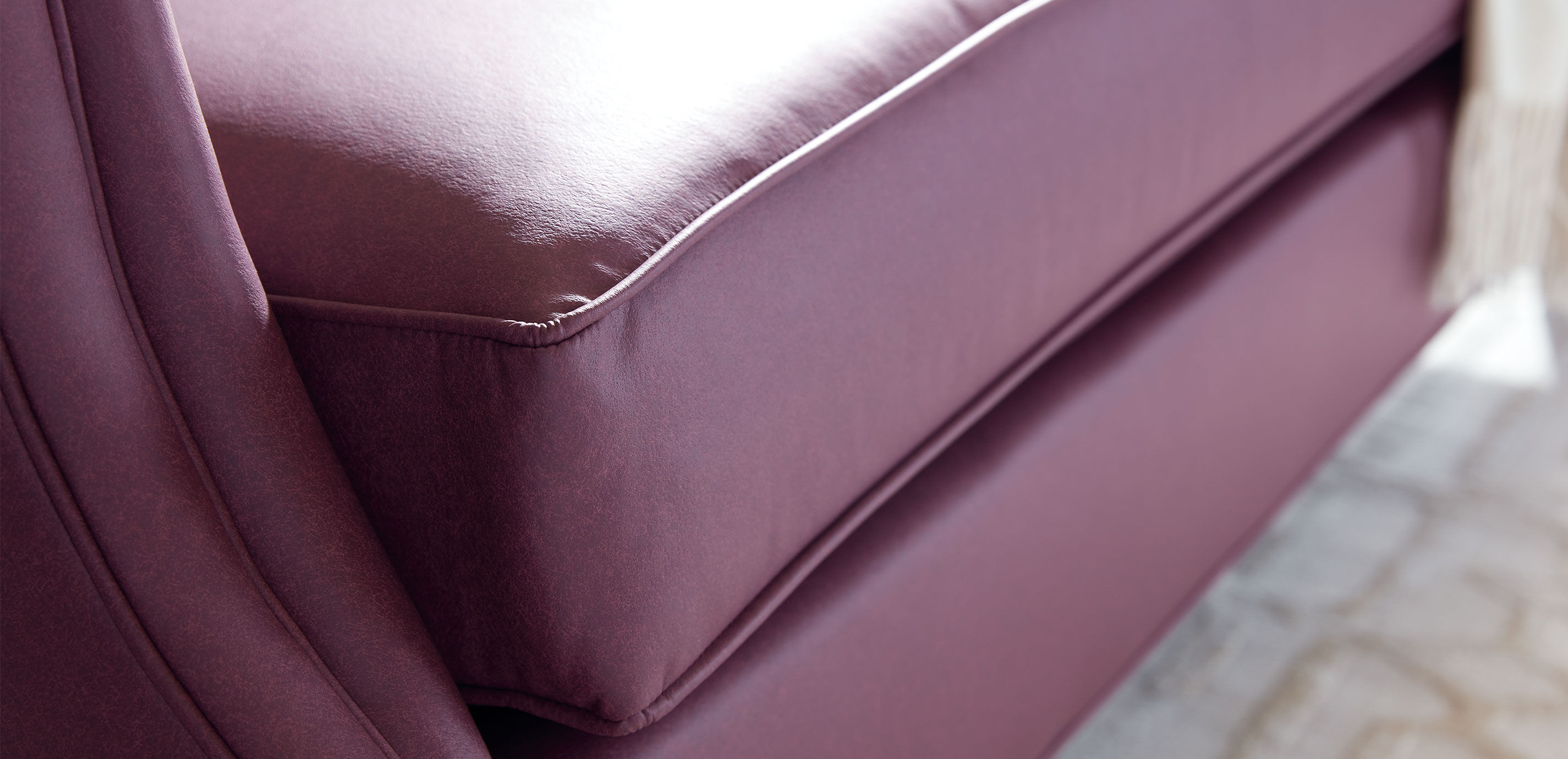 Hutton Camelback Sofa_3
