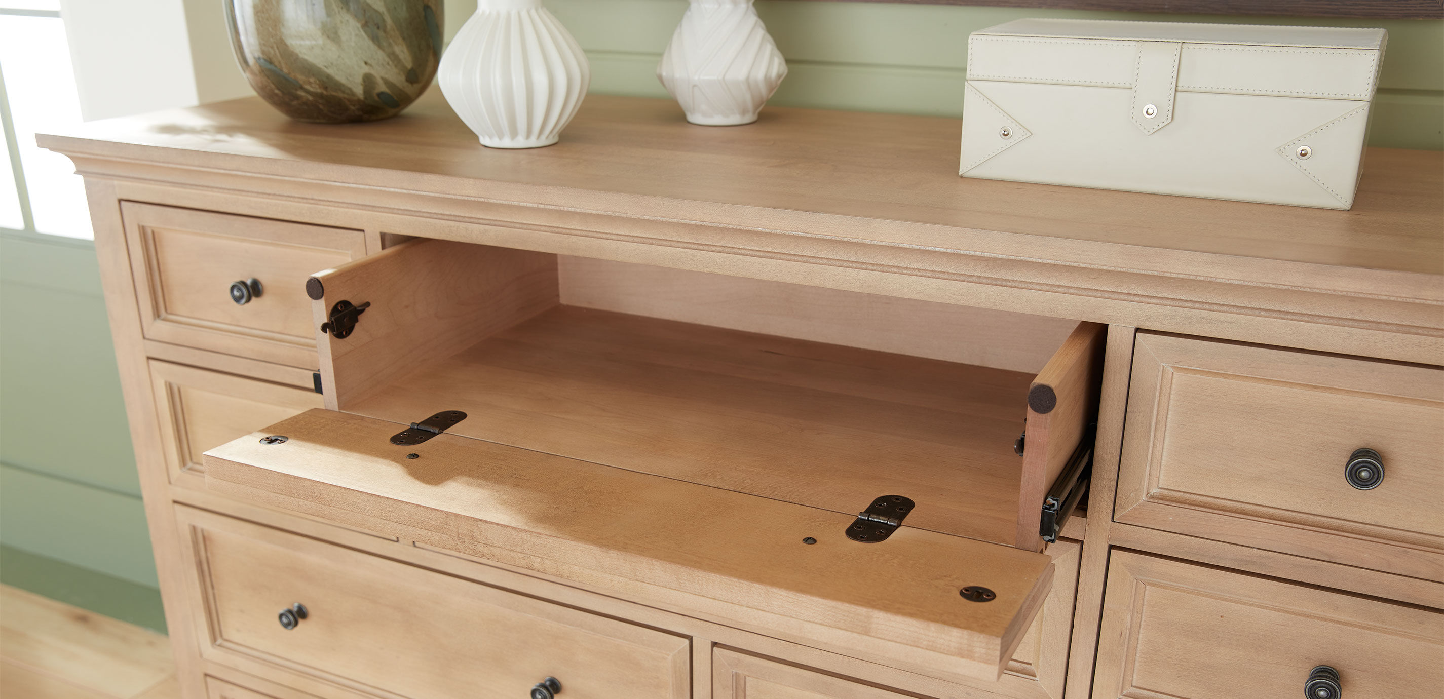 Glover Tall Dresser_4