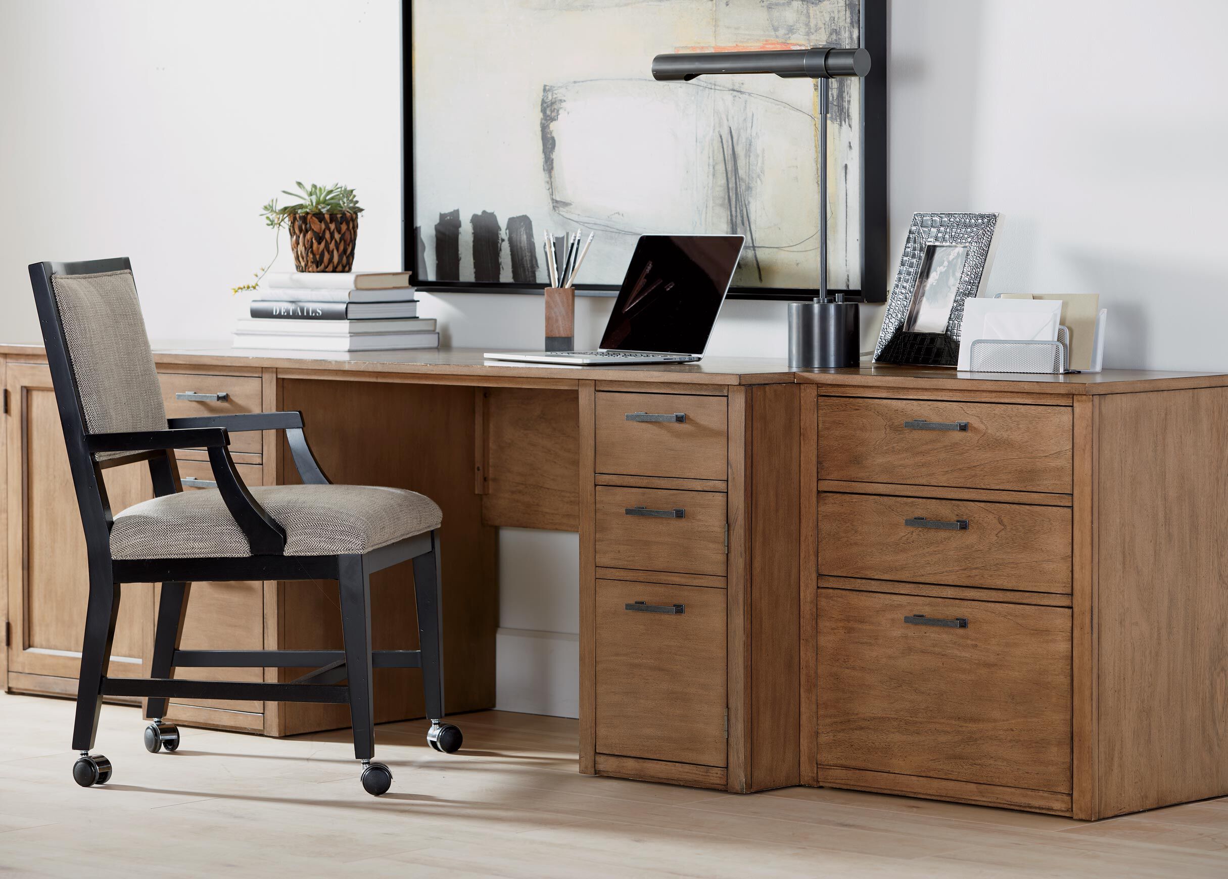 Magnus Desk Lamp_7
