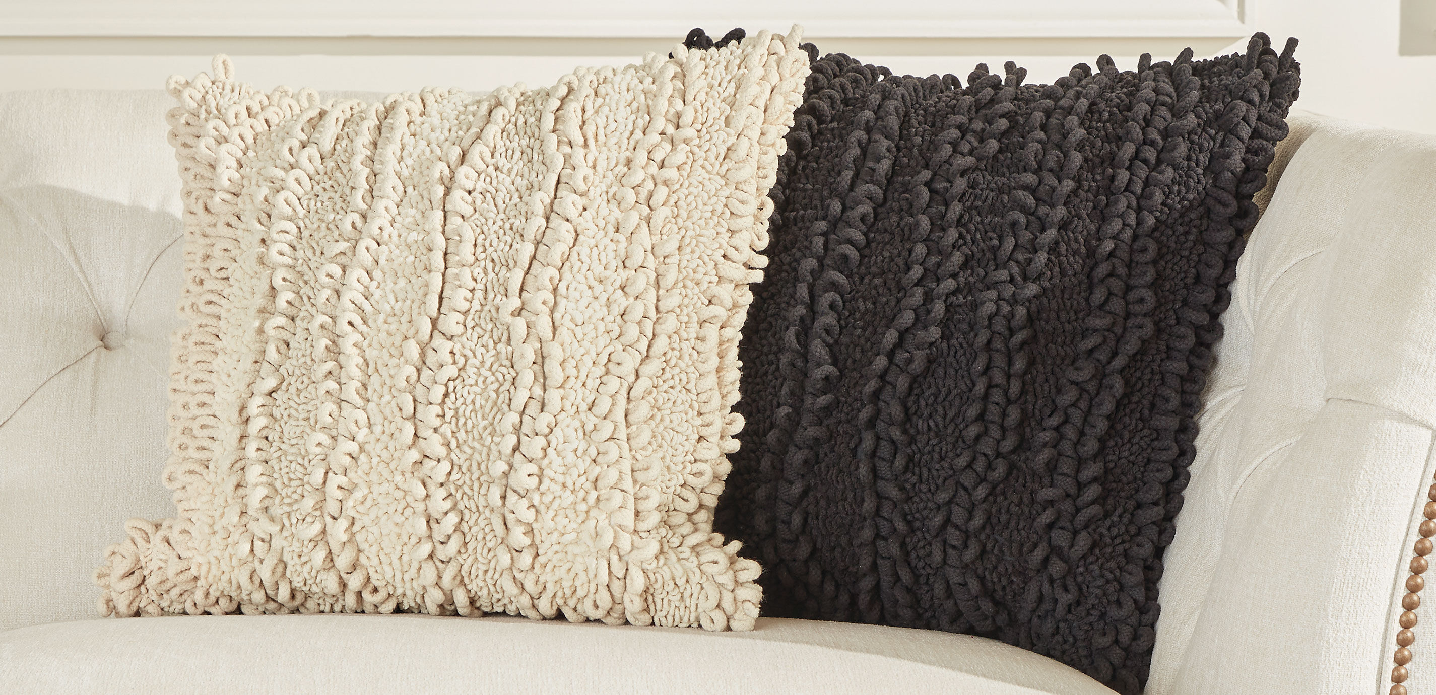 Looped Pillow_2