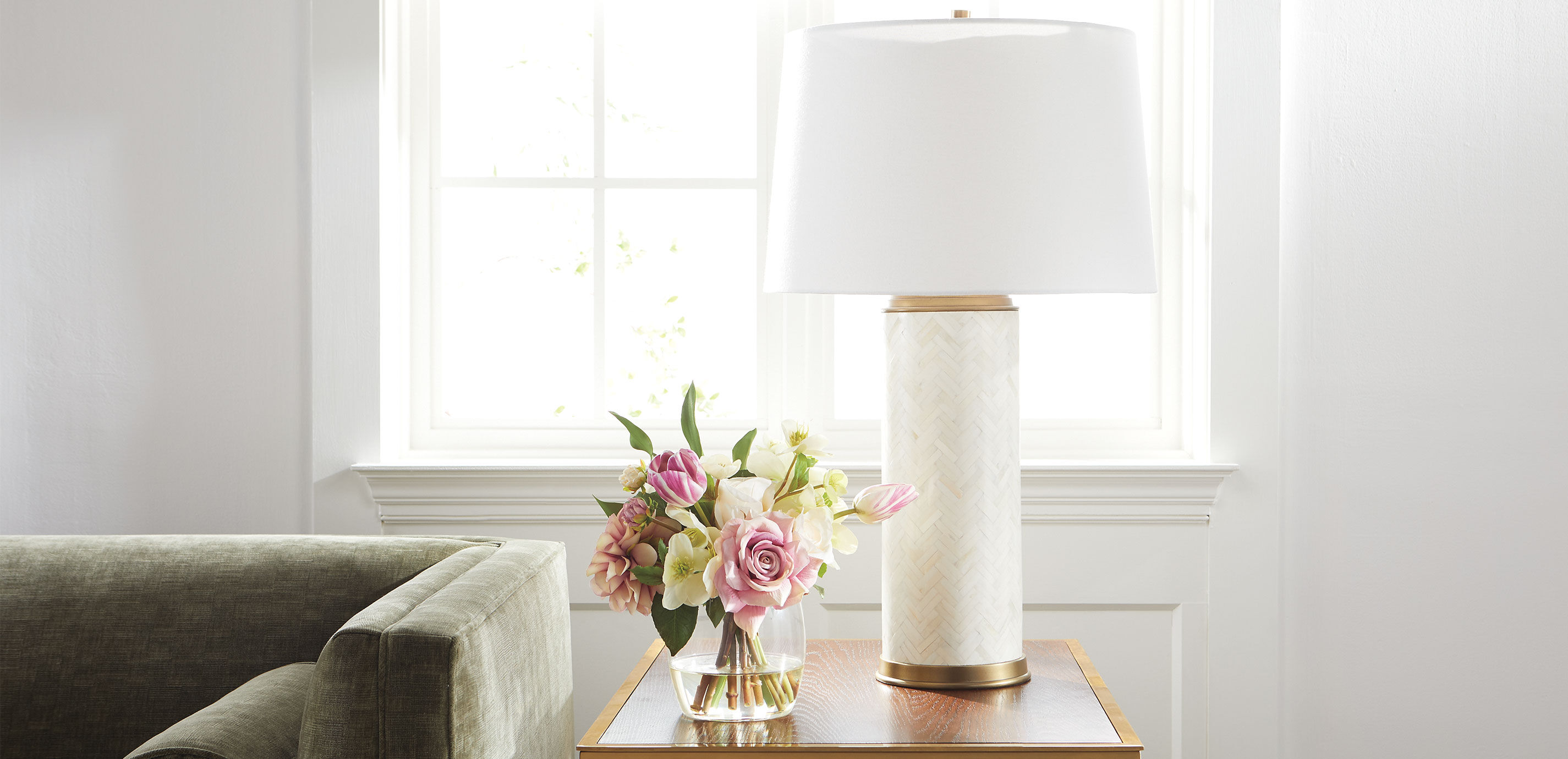 Vaughn Bone Table Lamp_5