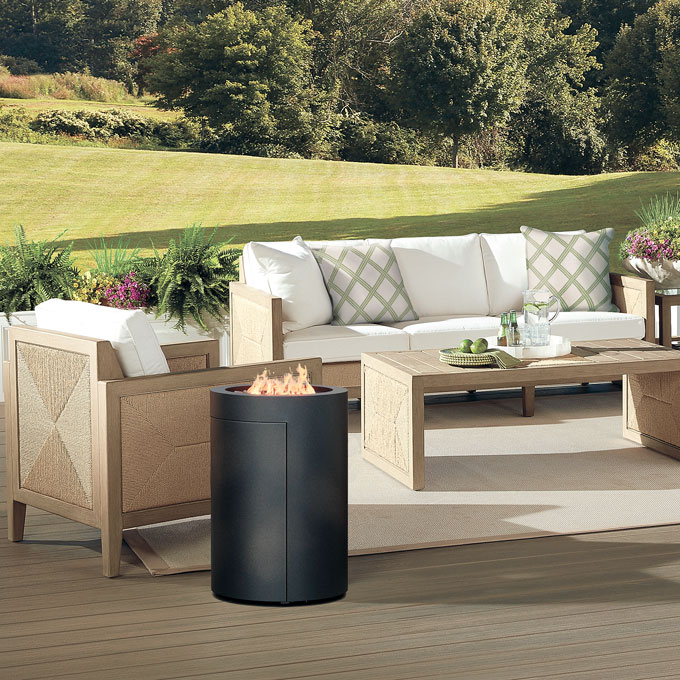 Siesta on the Lawn Outdoor Living Room Tile