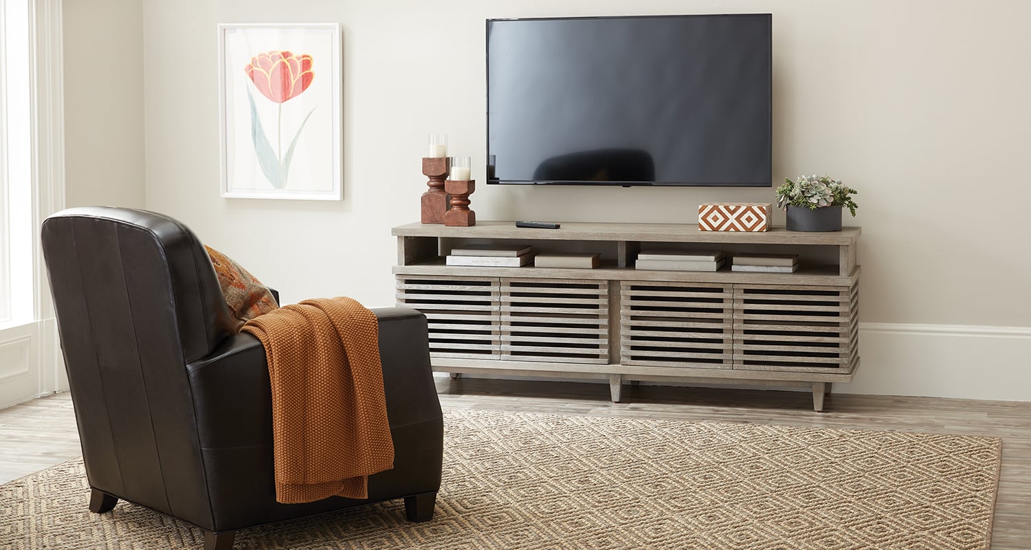Your Binge Watch Basecamp Family Room Main Image